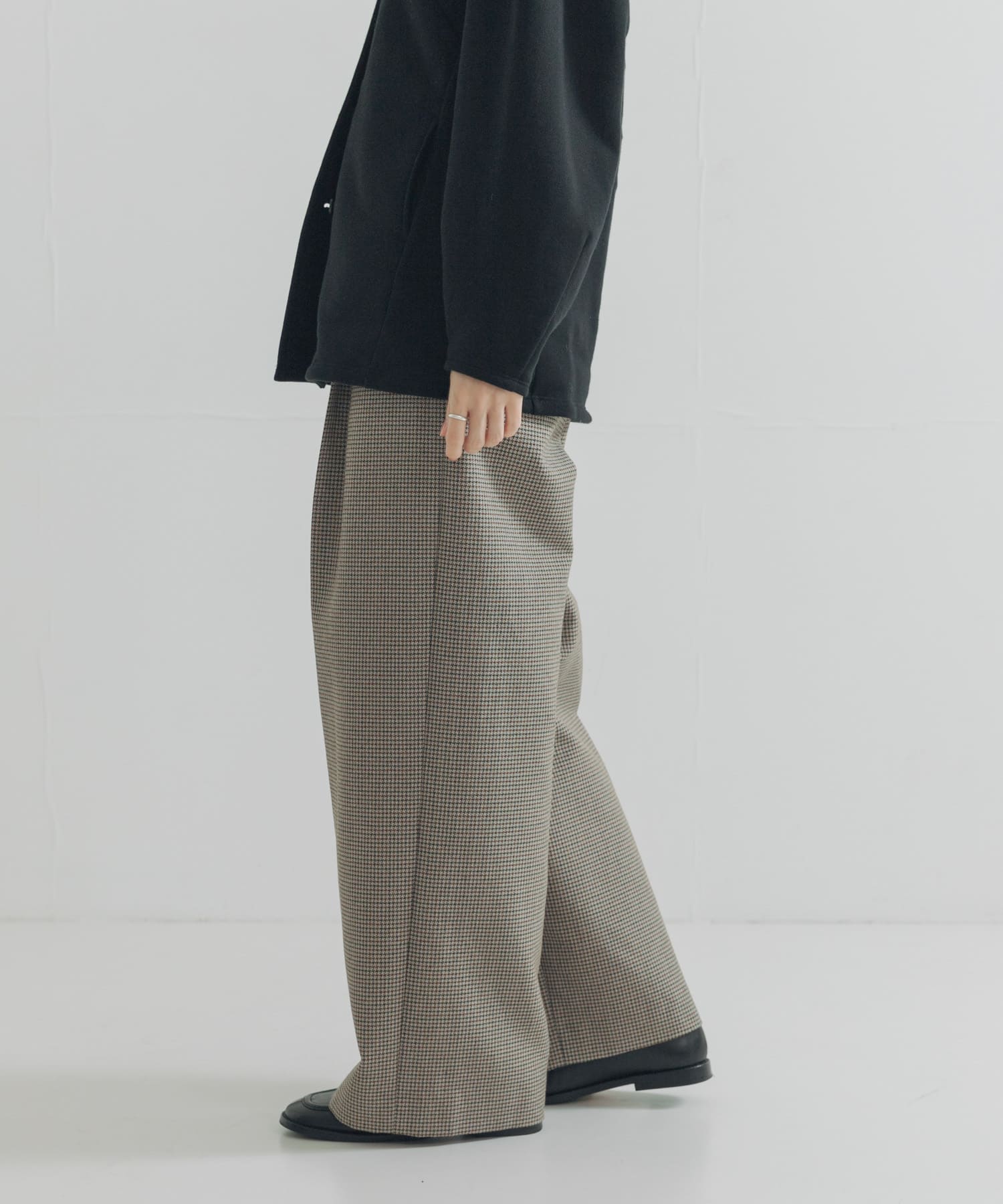 身長：162cm サイズ：38