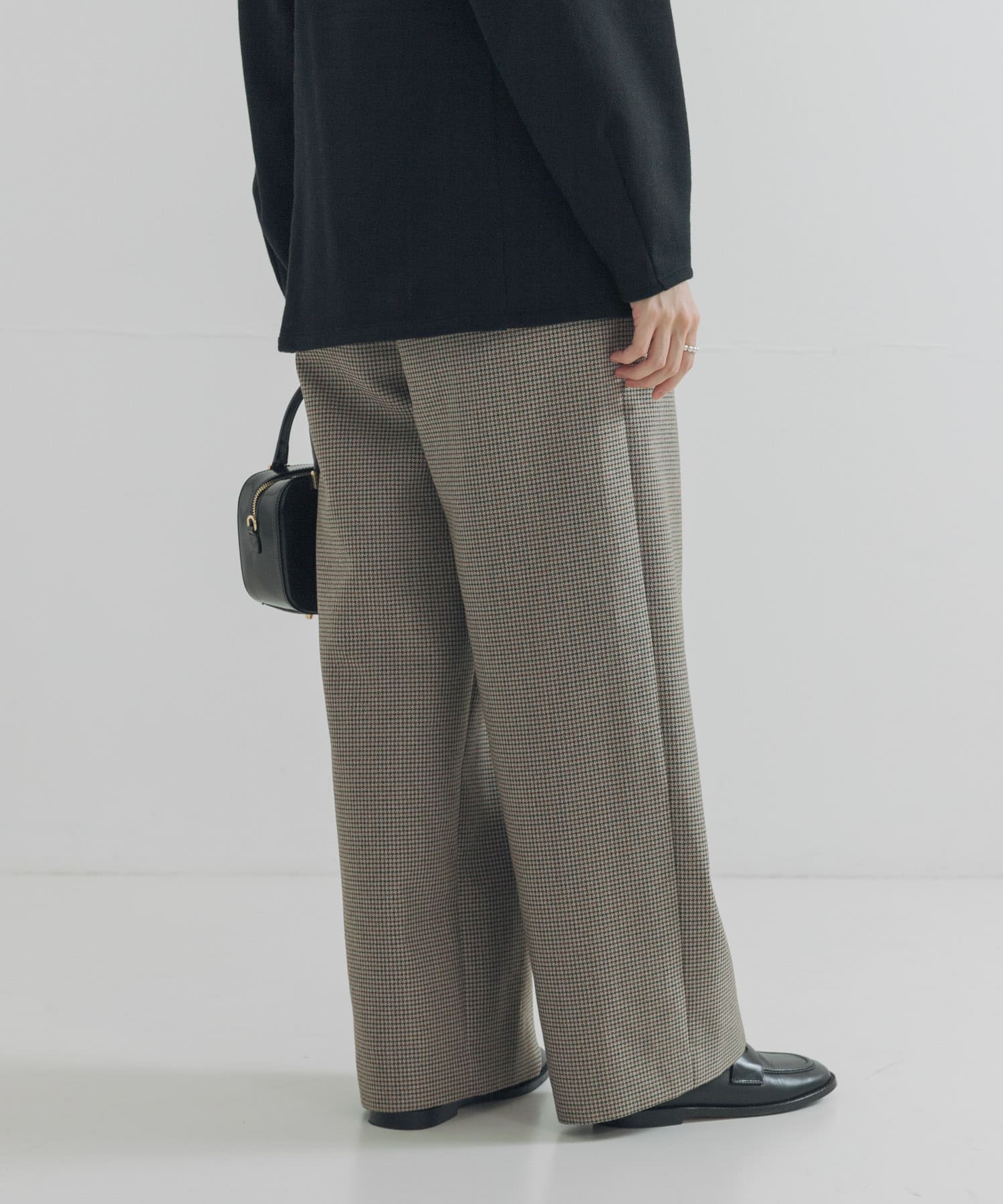 身長：162cm サイズ：38