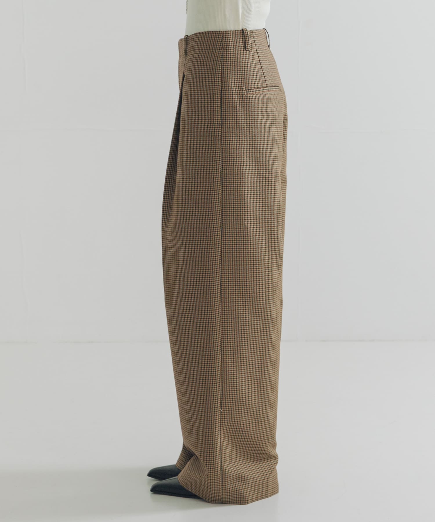 身長：162cm サイズ：38