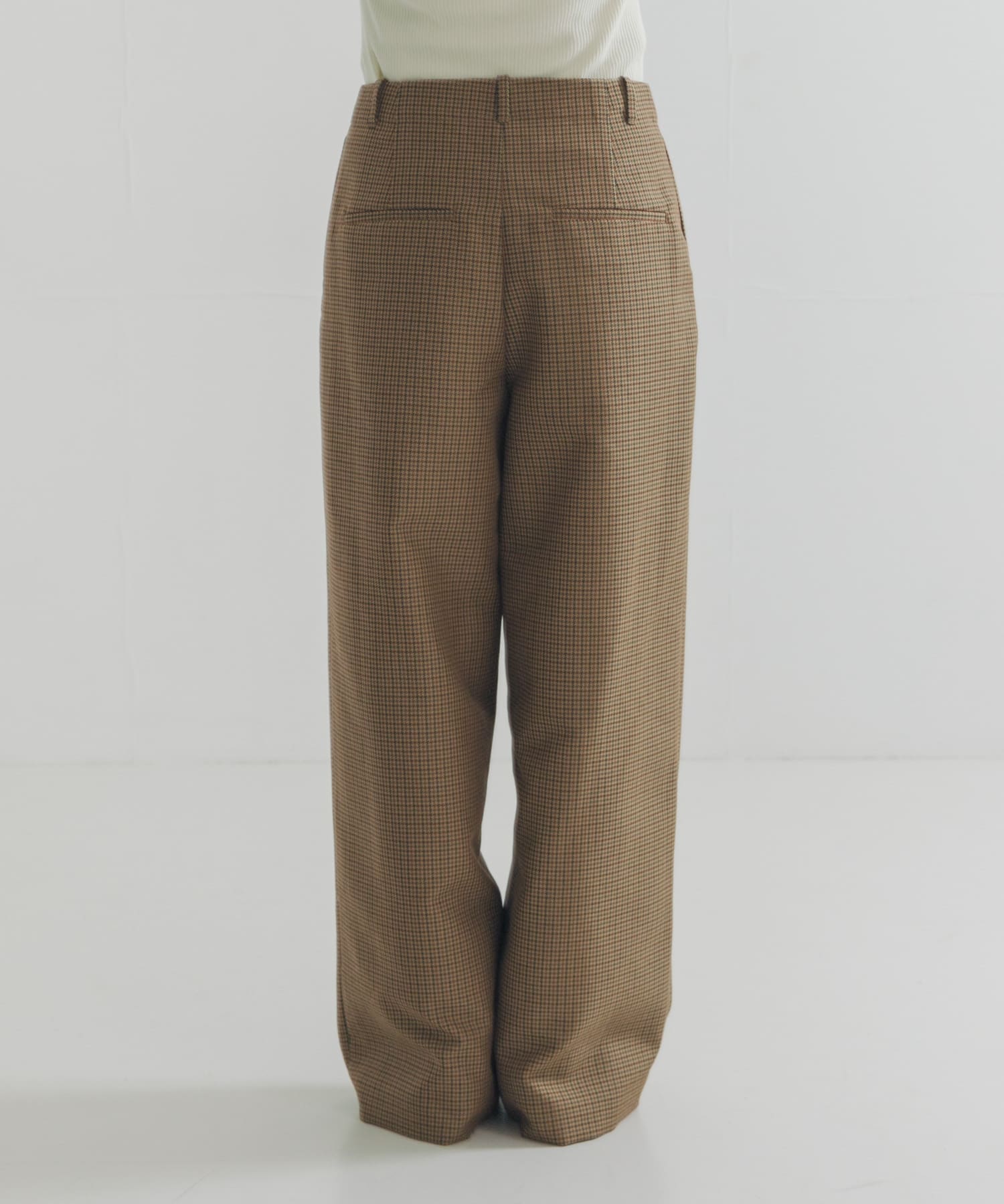 身長：162cm サイズ：38