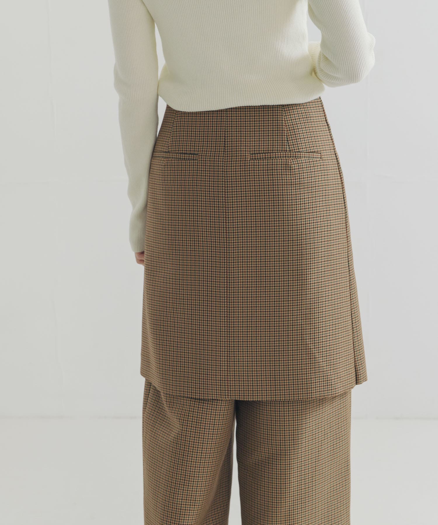 身長：162cm サイズ：38