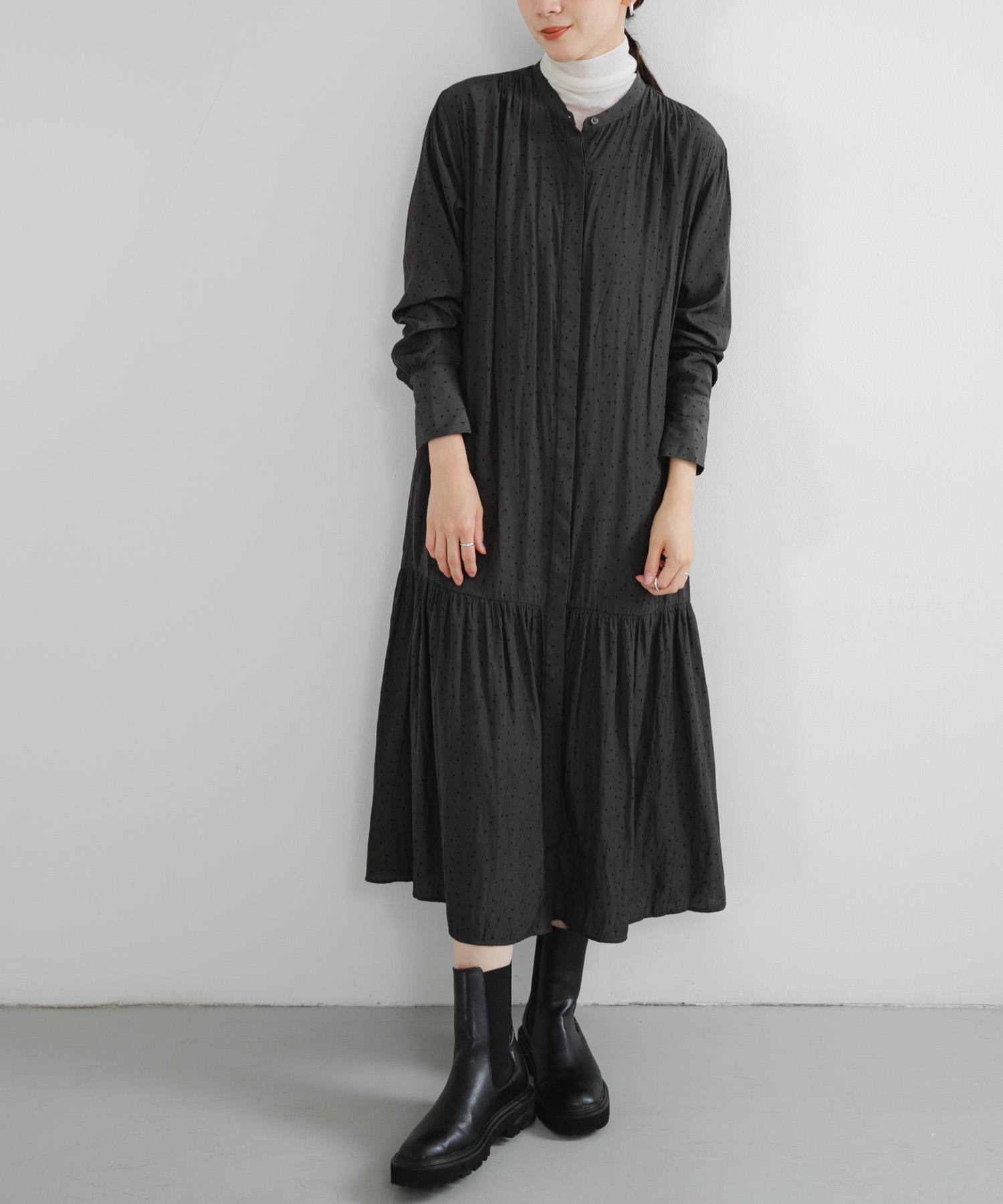 ギャザーティアードワンピース