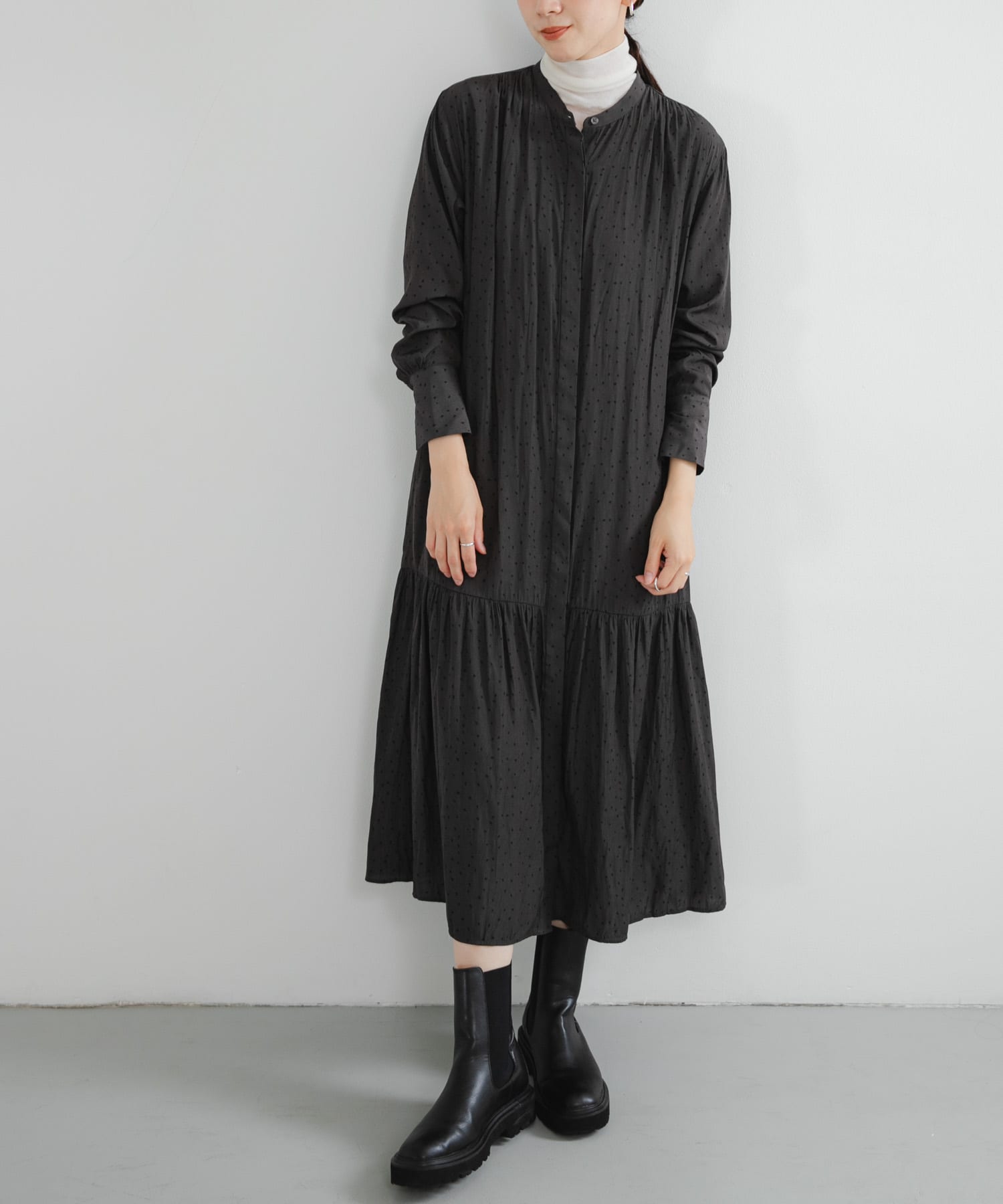 ギャザーティアードワンピース(Free BLACK): ワンピース｜URBAN