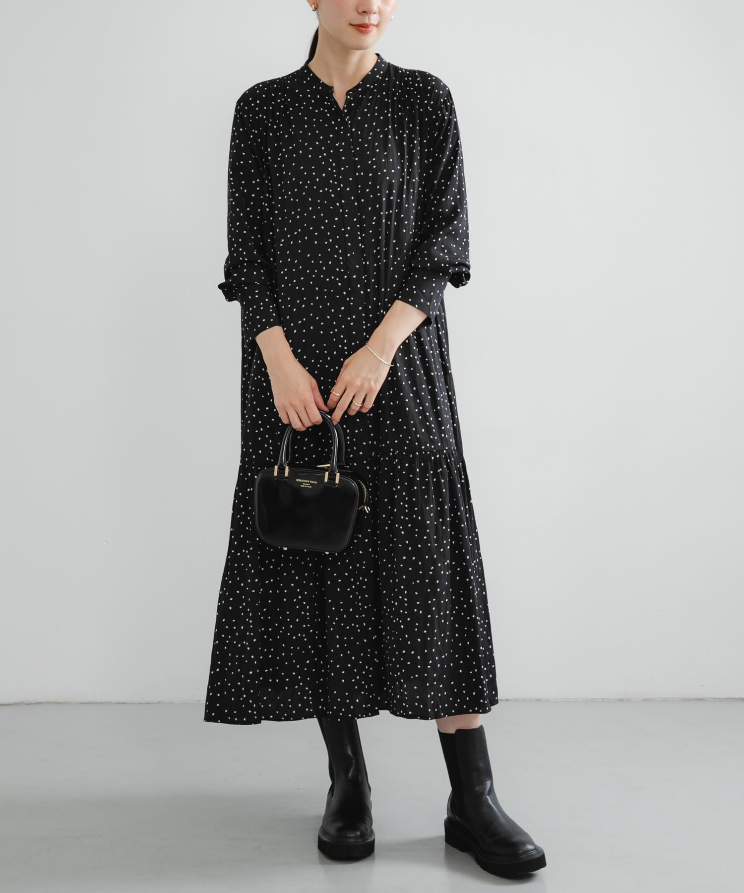 ギャザーティアードワンピース(Free BLACK): ワンピース｜URBAN