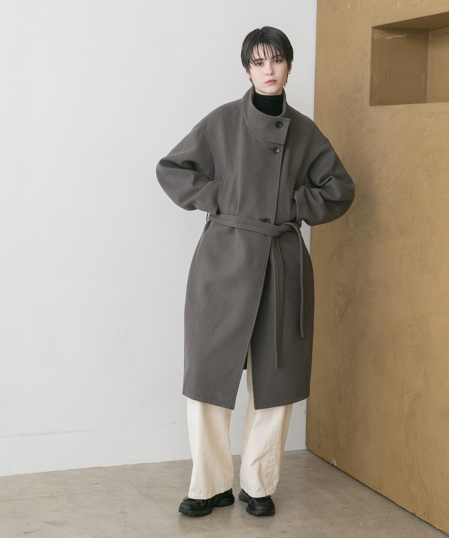 KHAKI