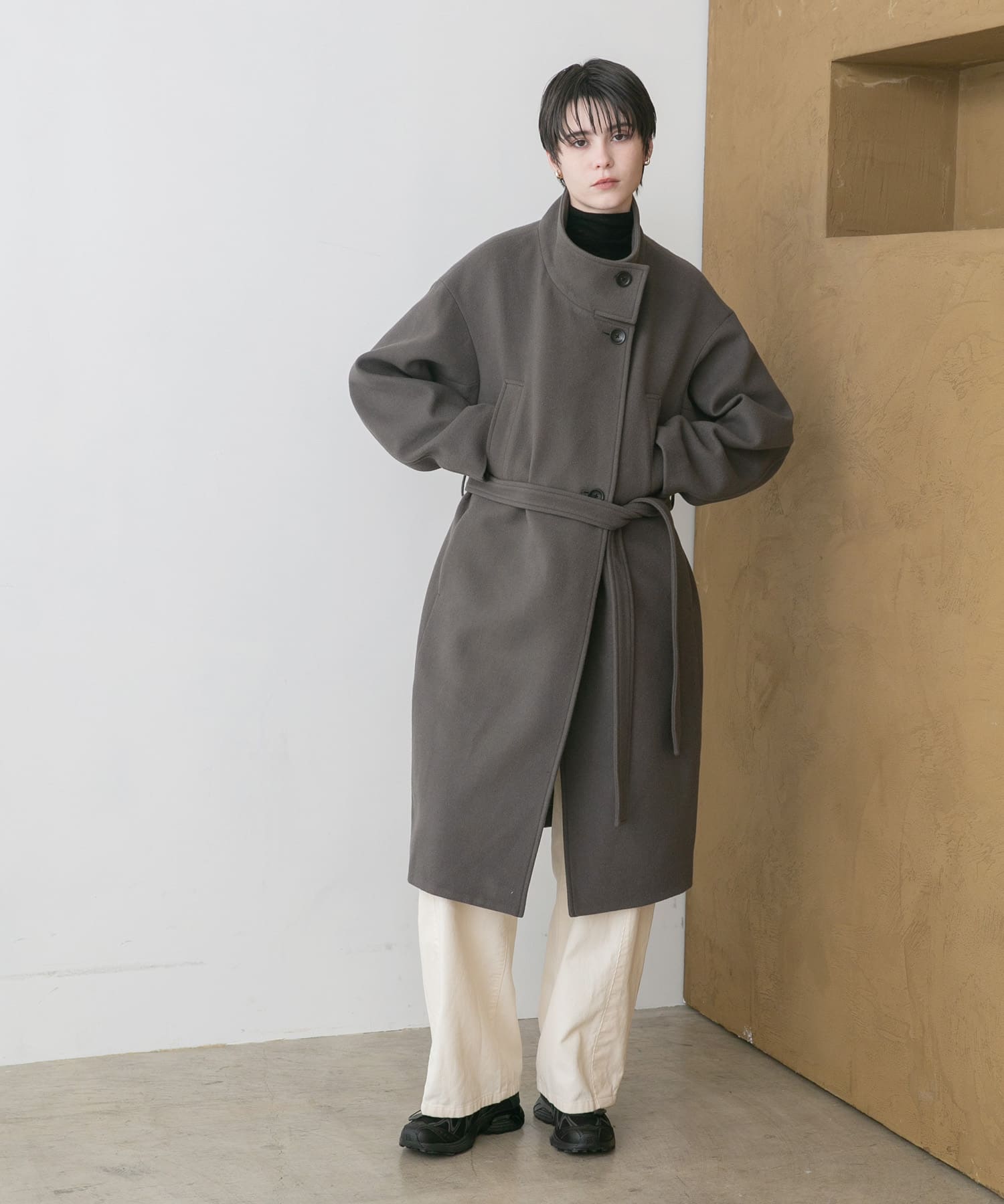 KHAKI