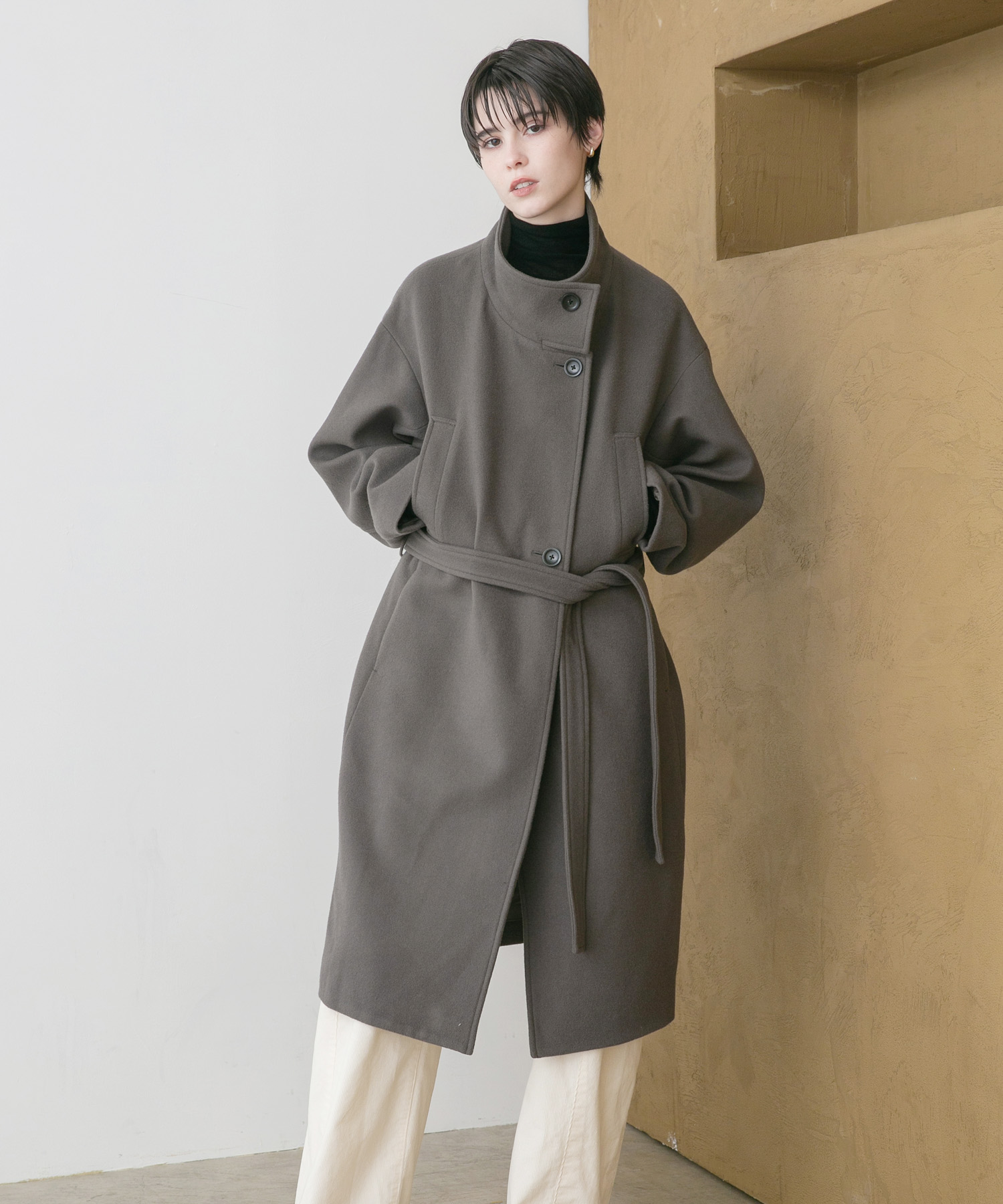 KHAKI