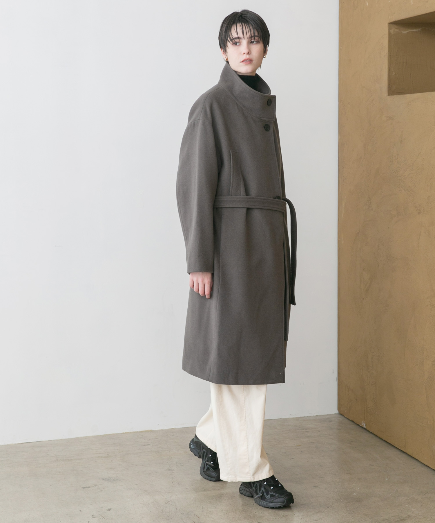 KHAKI