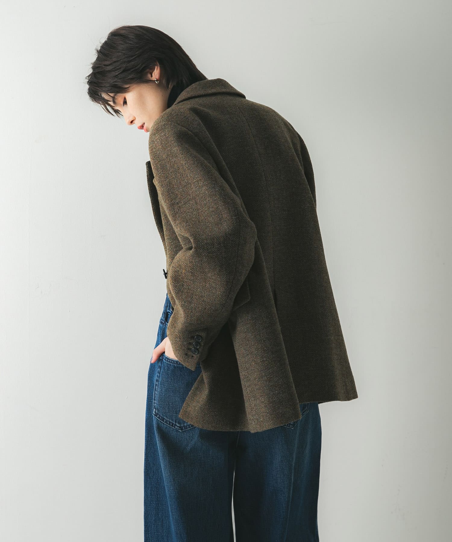 身長 : 175cm サイズ : 38