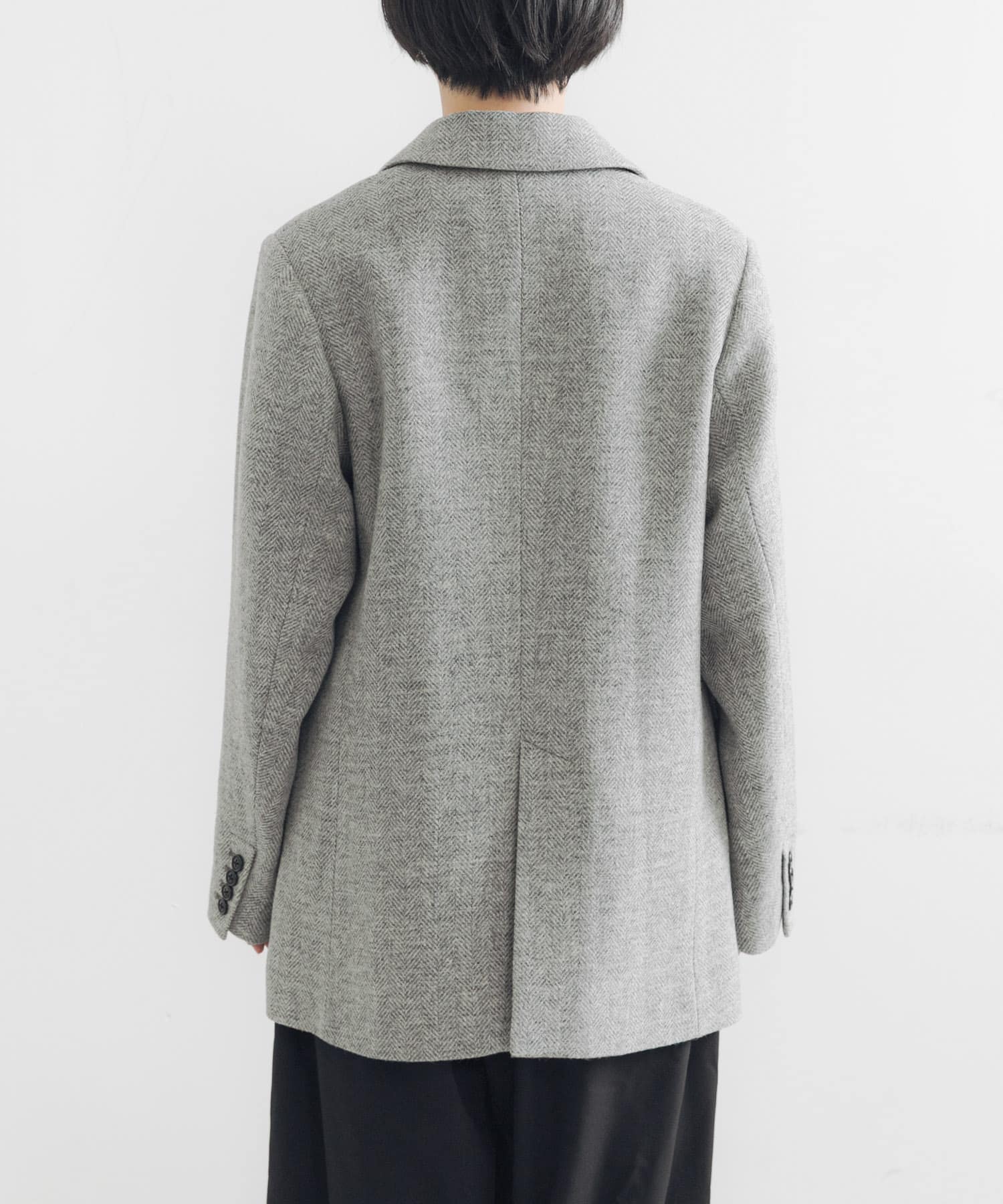 身長：160cm サイズ：38