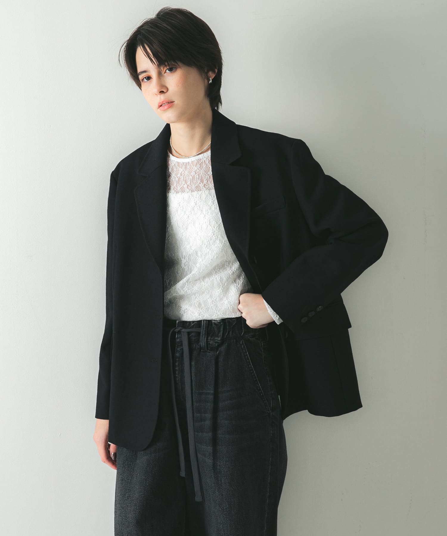 身長：175cm サイズ：38