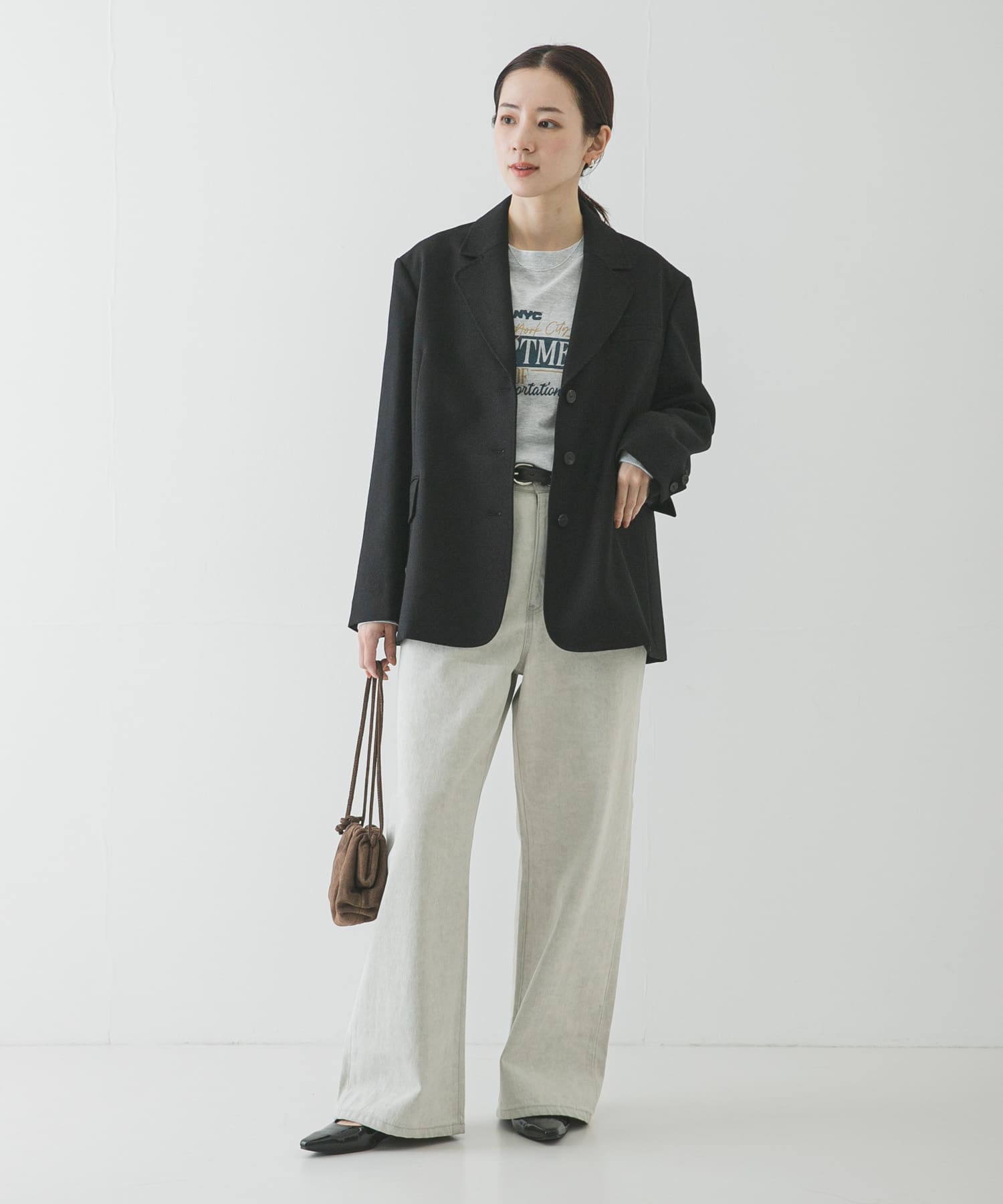 身長：162cm サイズ：38