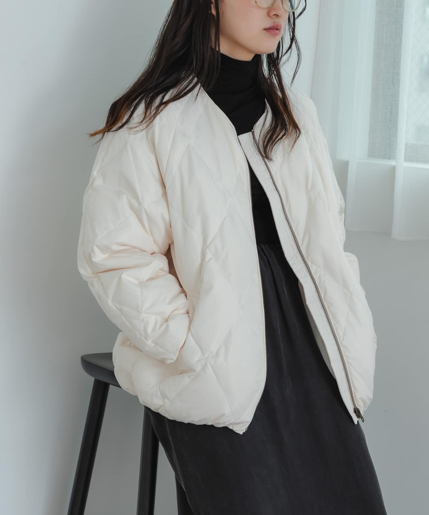 OFF WHITE