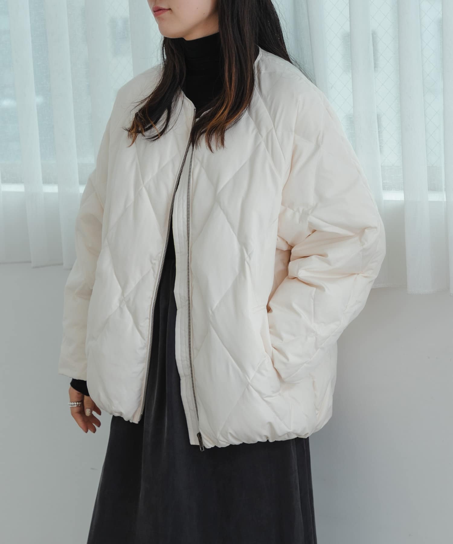 OFF WHITE