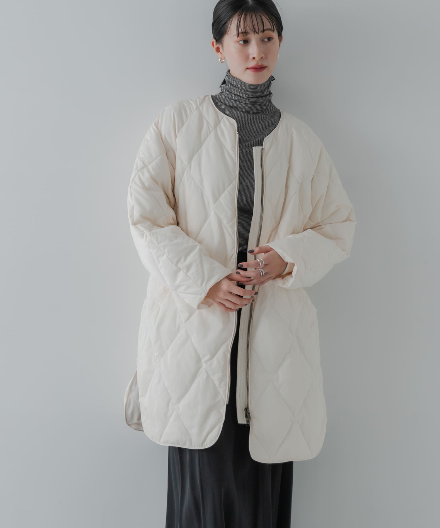 OFF WHITE