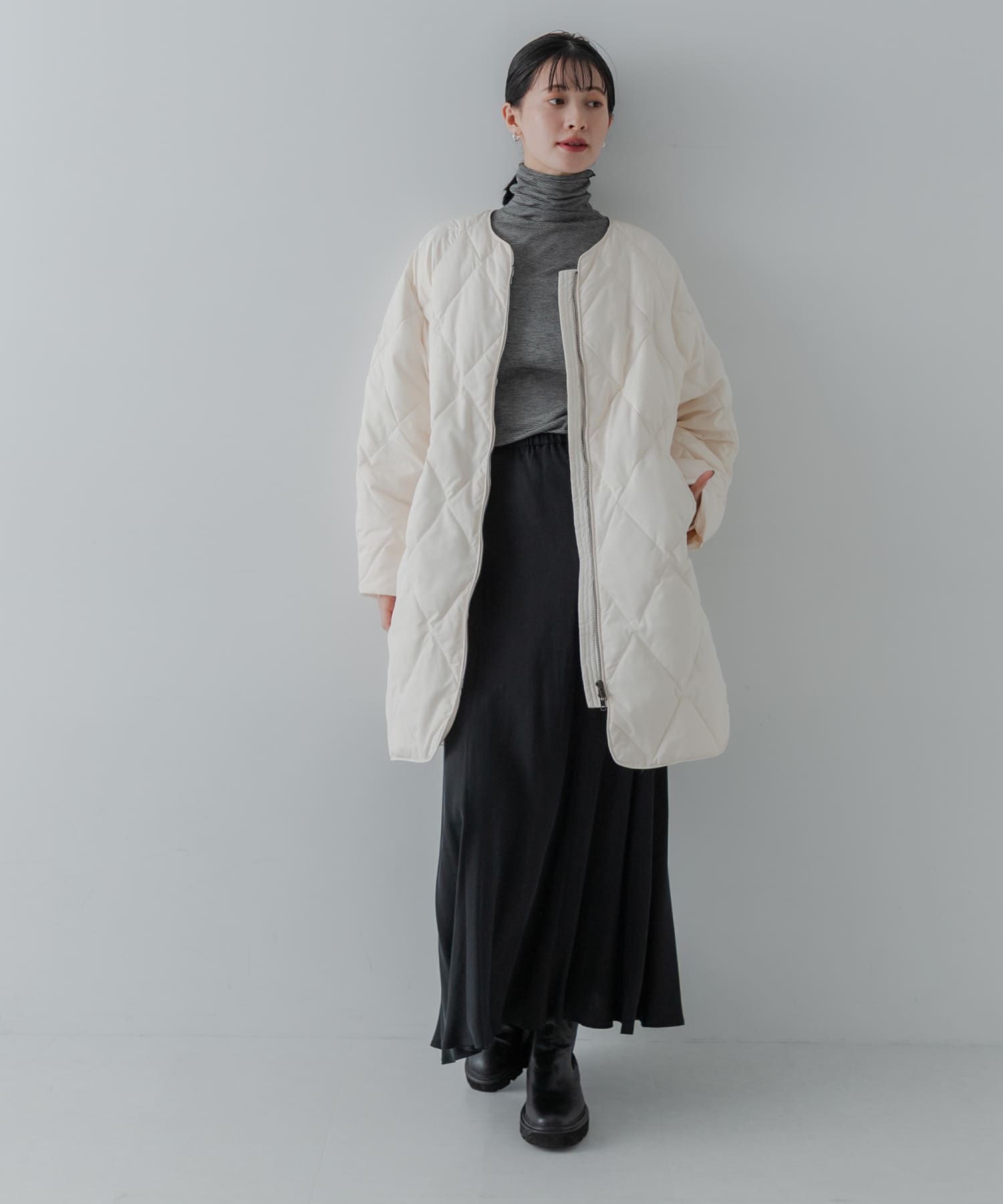 OFF WHITE