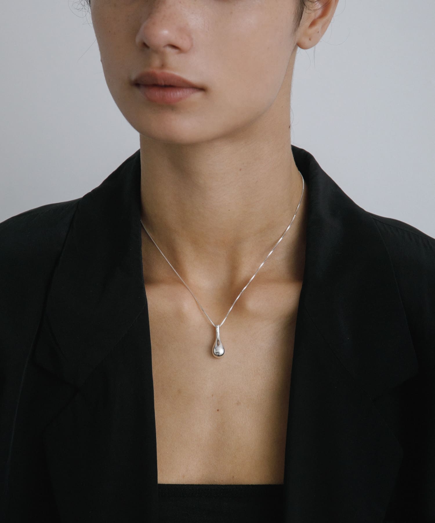 decor『デコール』　Drop necklace Silver -