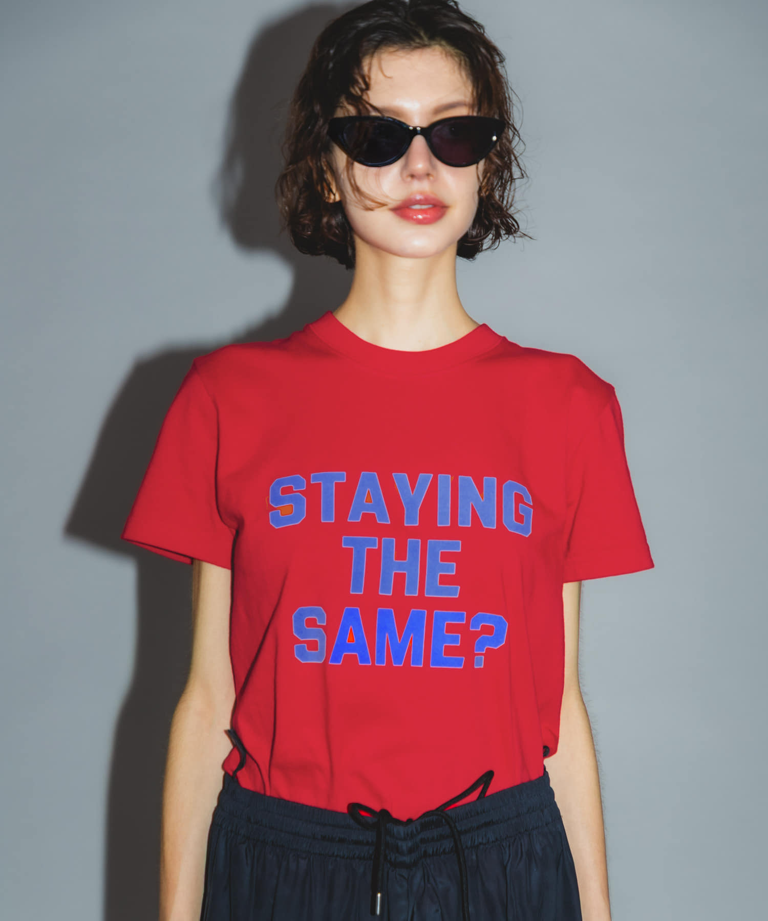 Teya　Flock Letter T-shirts