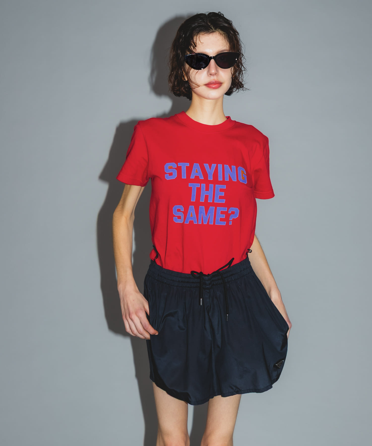 Teya　Flock Letter T-shirts RED S
