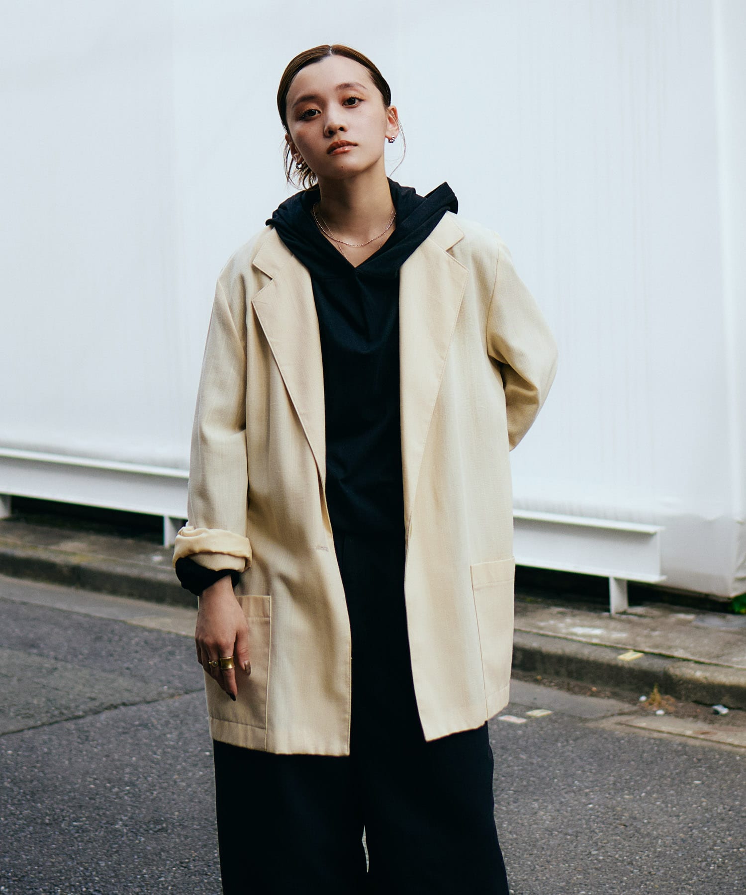 Teya　Glance Hoodie BLACK FREE