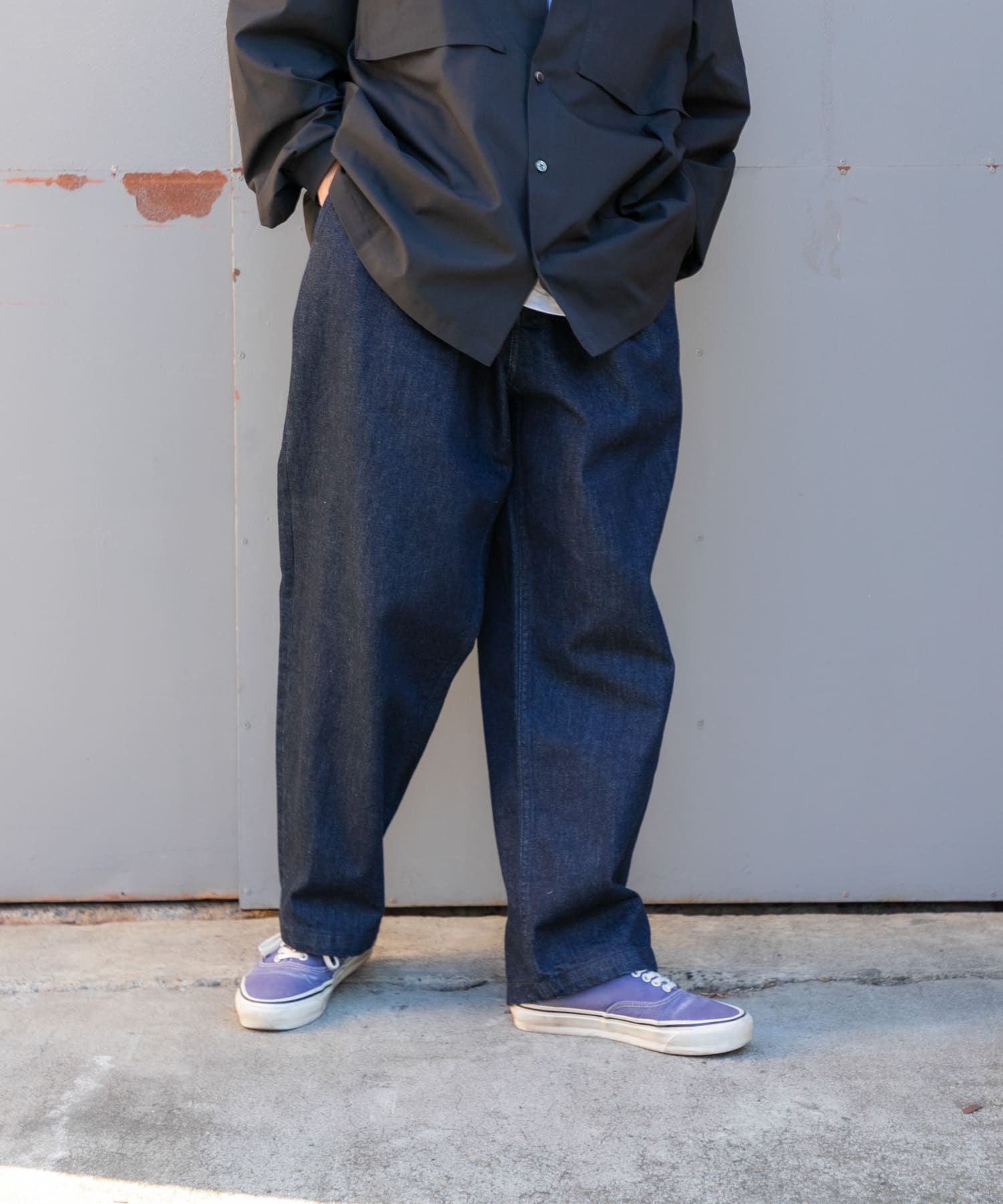 D.BLUE