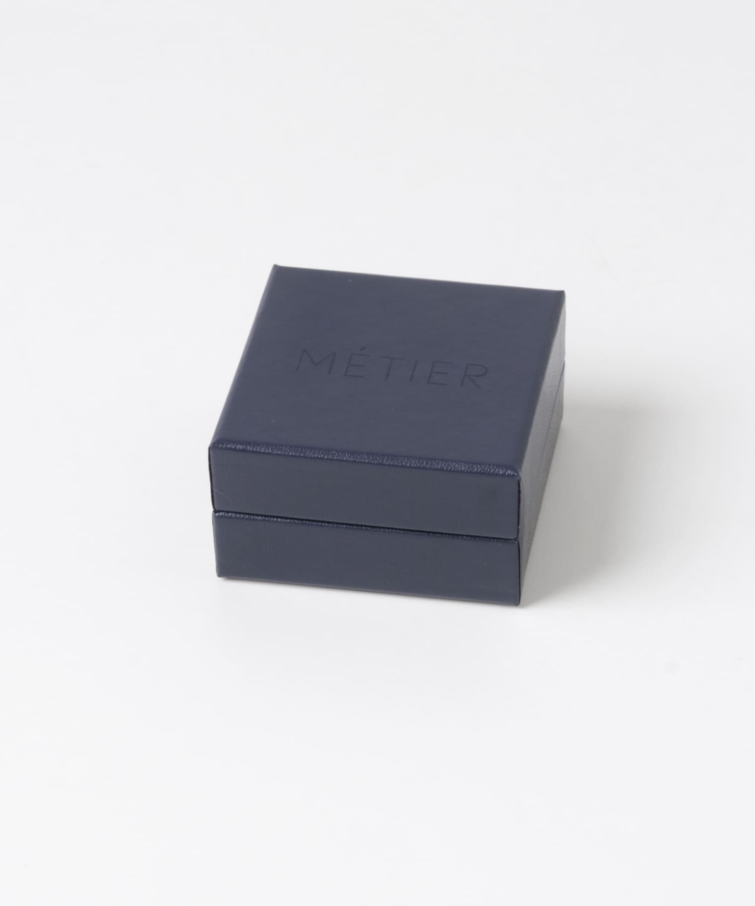 METIER　PENDANT Garnet -