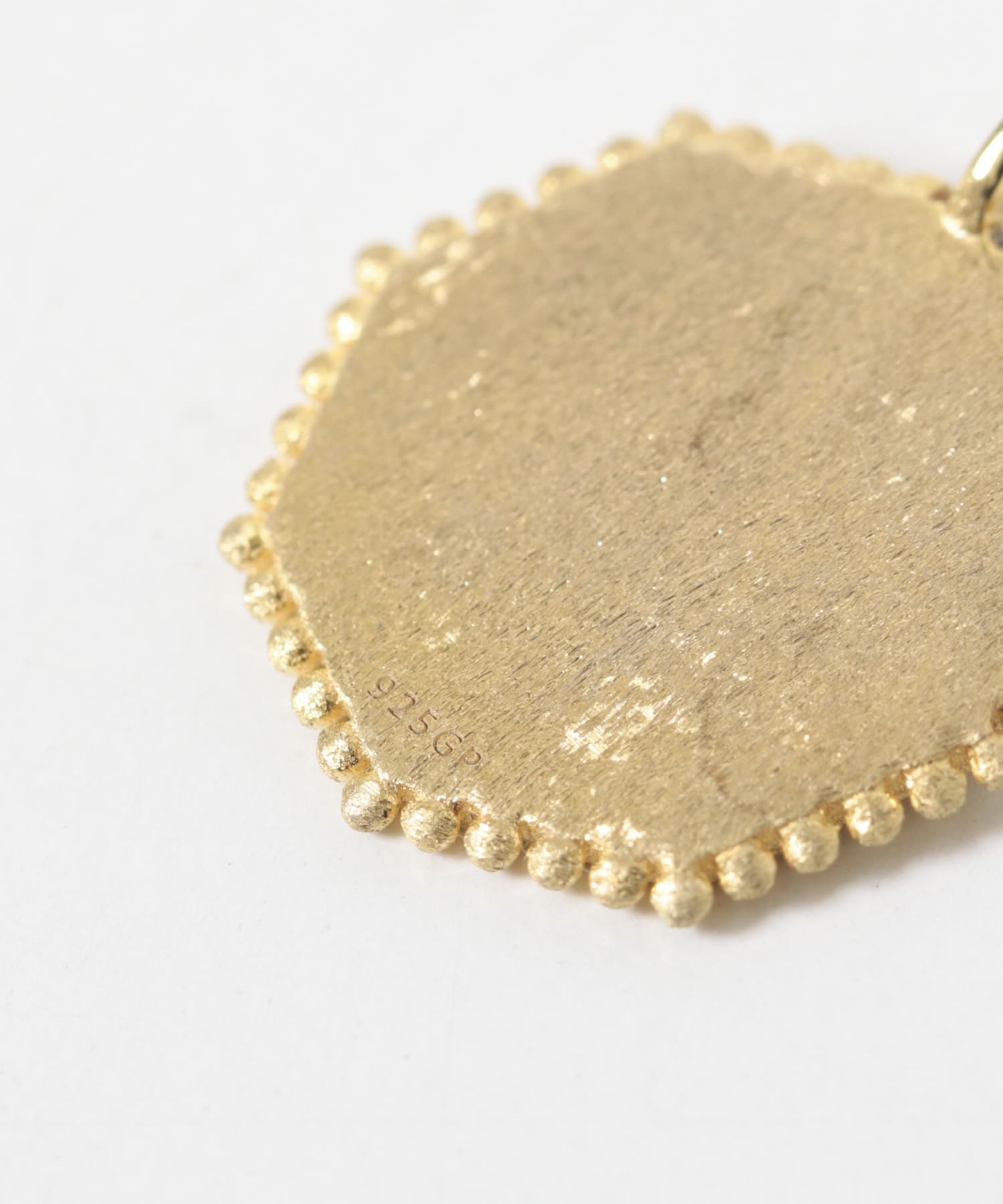 LA SOEUR　イニシャルオクタゴンチャーム t -