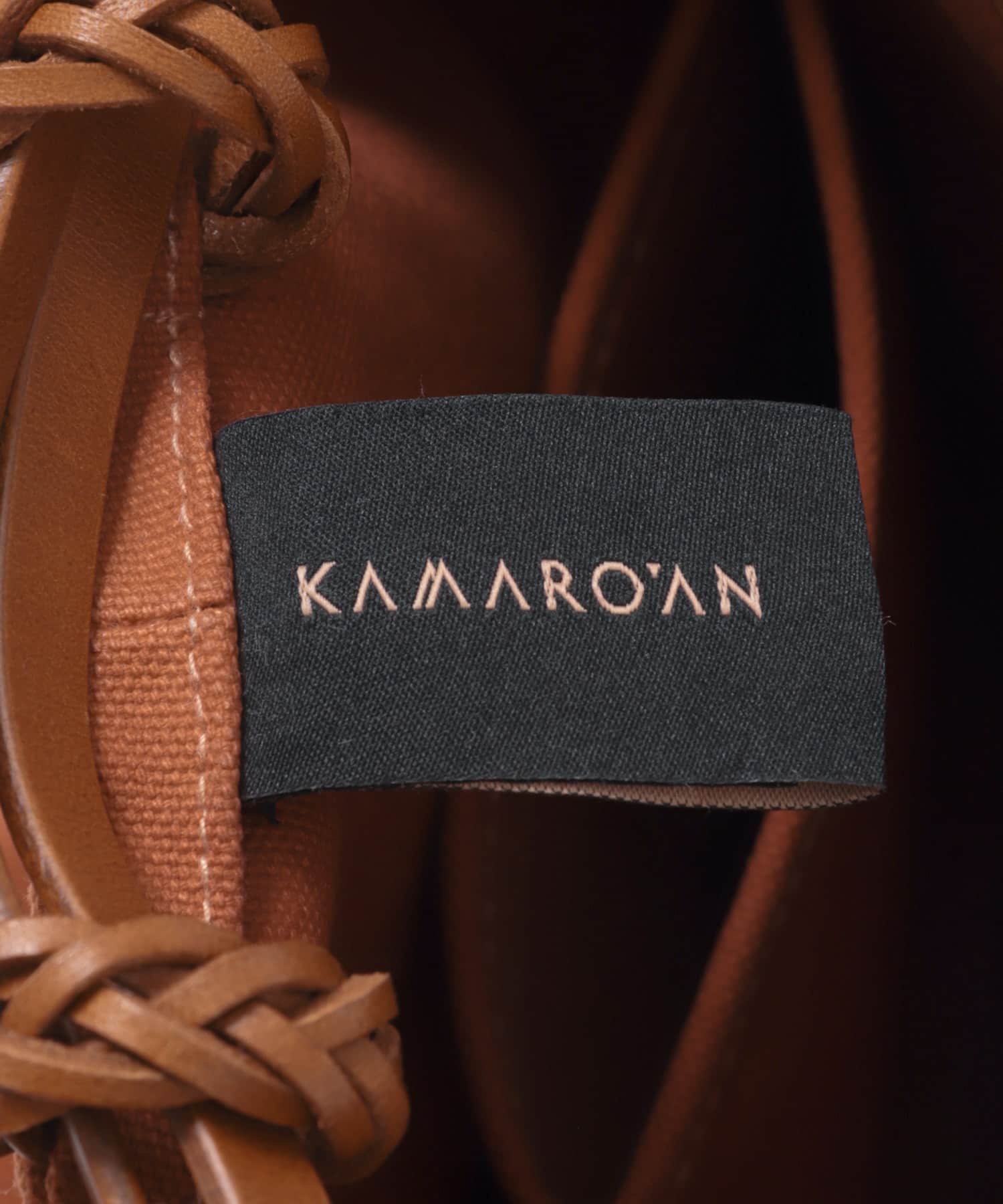 KAMARO’AN　Woven Drawstring BucketBag Ochre-Red one