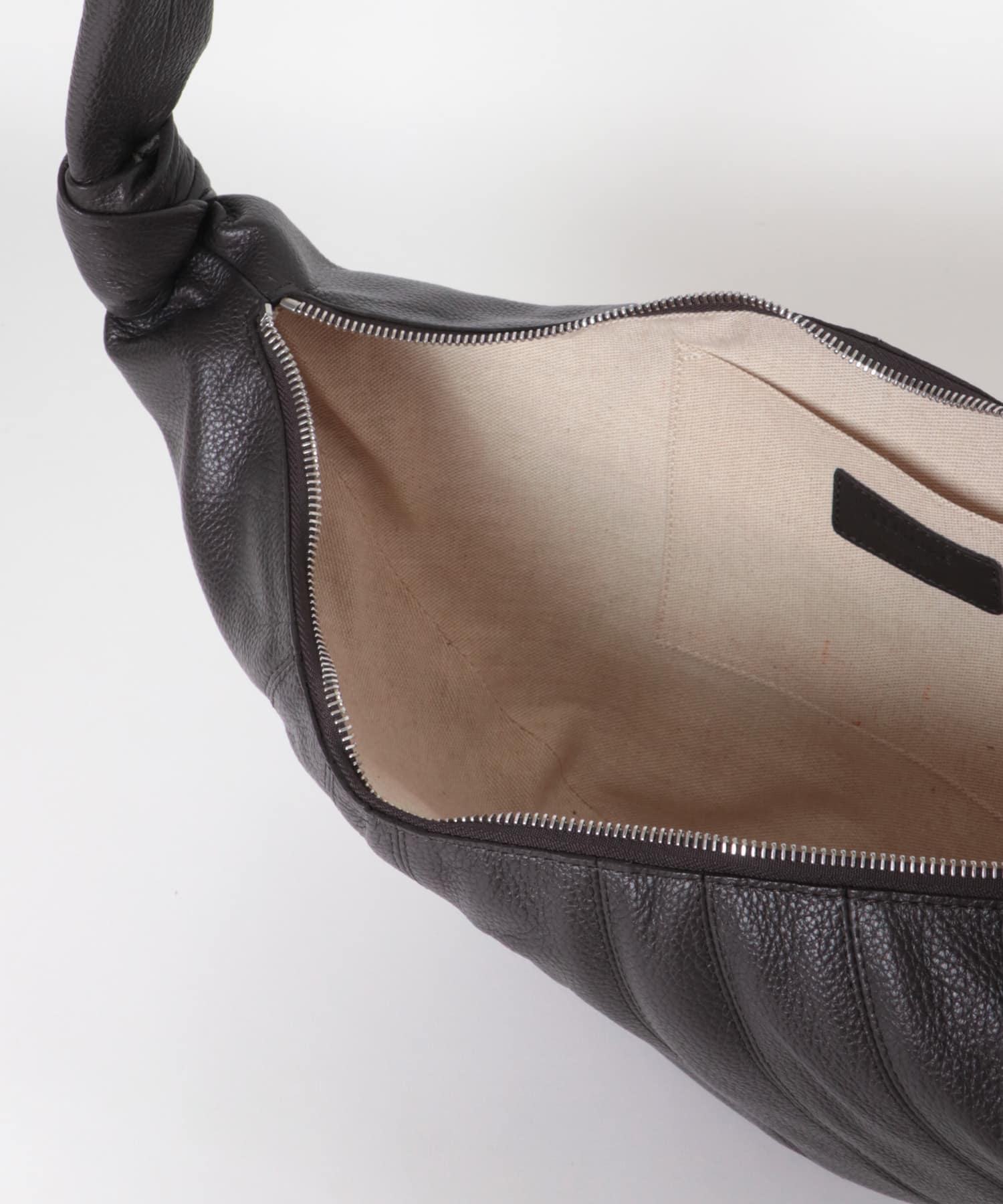 LEMAIRE　MEDIUM CROISSANT BAG CHOCOLATE -0