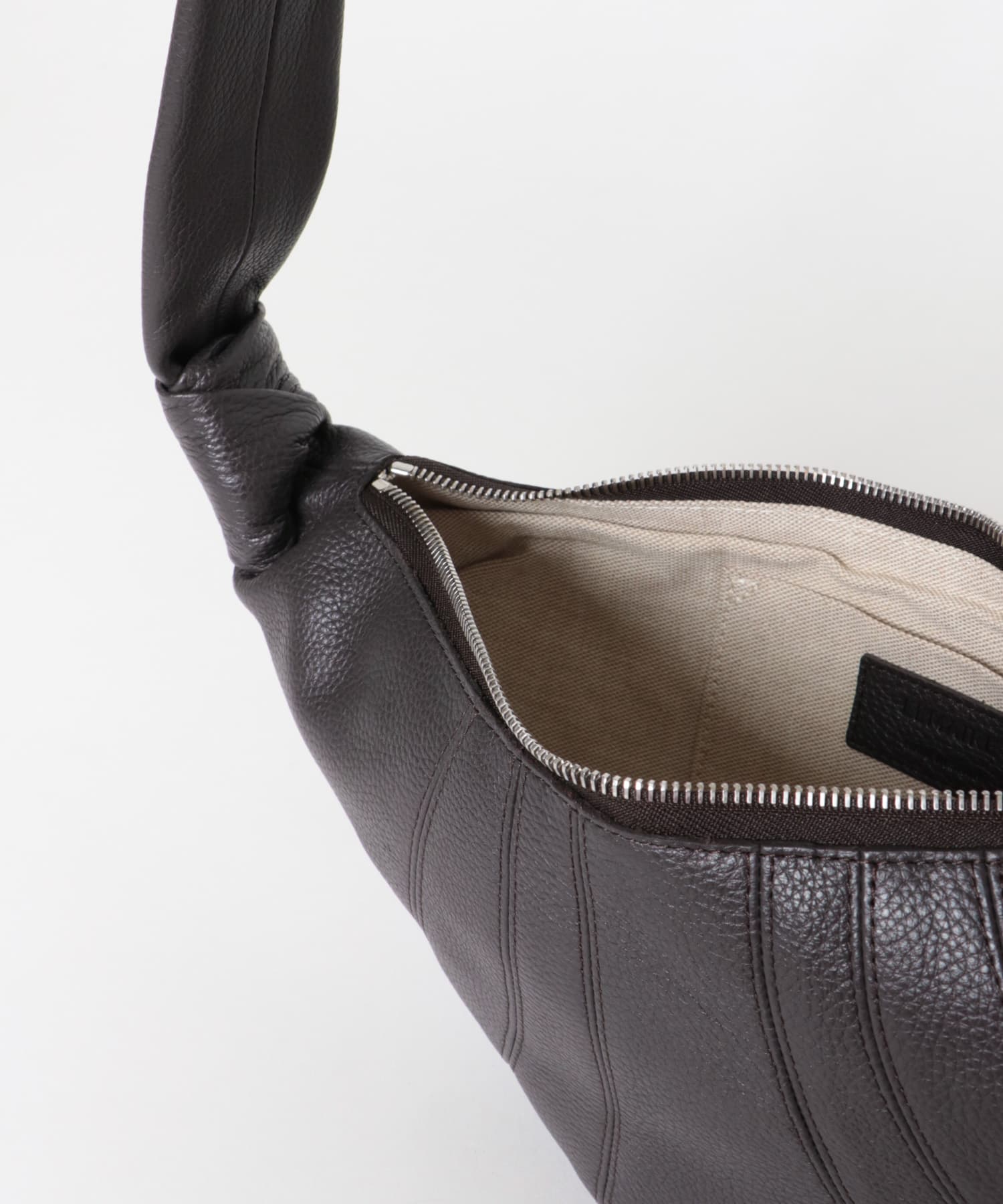 LEMAIRE　SMALL CROISSANT BAG CHOCOLATE -0