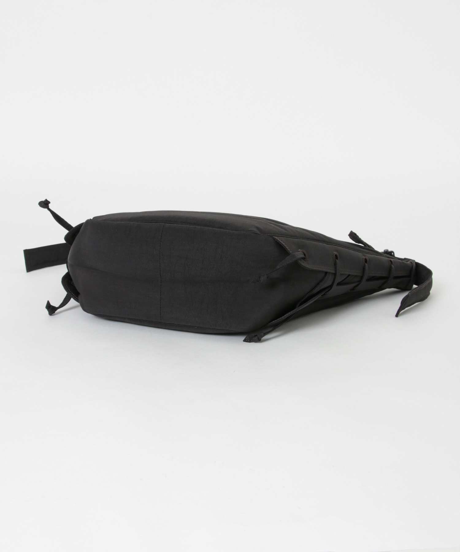 LEMAIRE　MEDIUM SOFT GAME BAG CHOCOLATE -