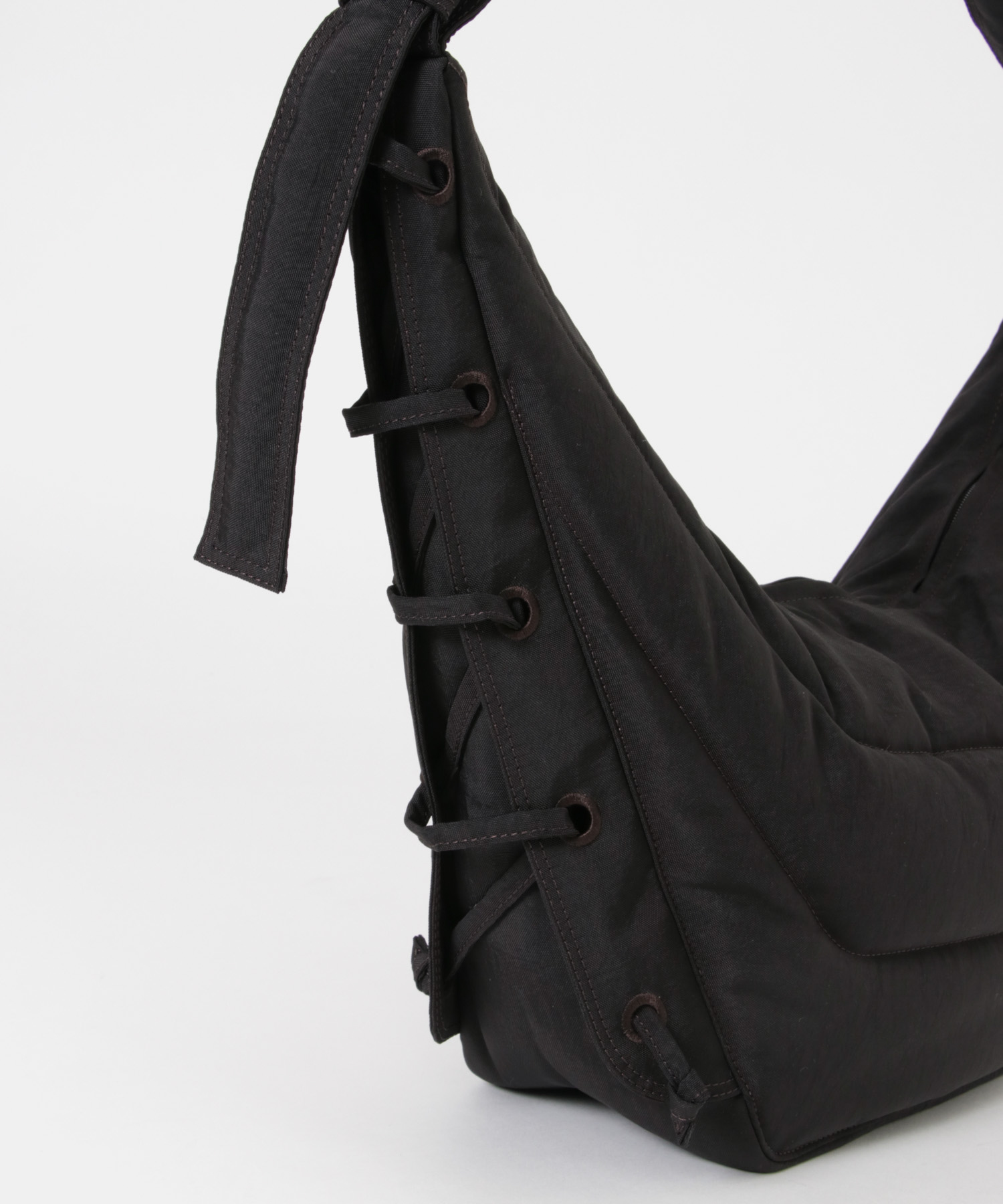 LEMAIRE　MEDIUM SOFT GAME BAG CHOCOLATE -