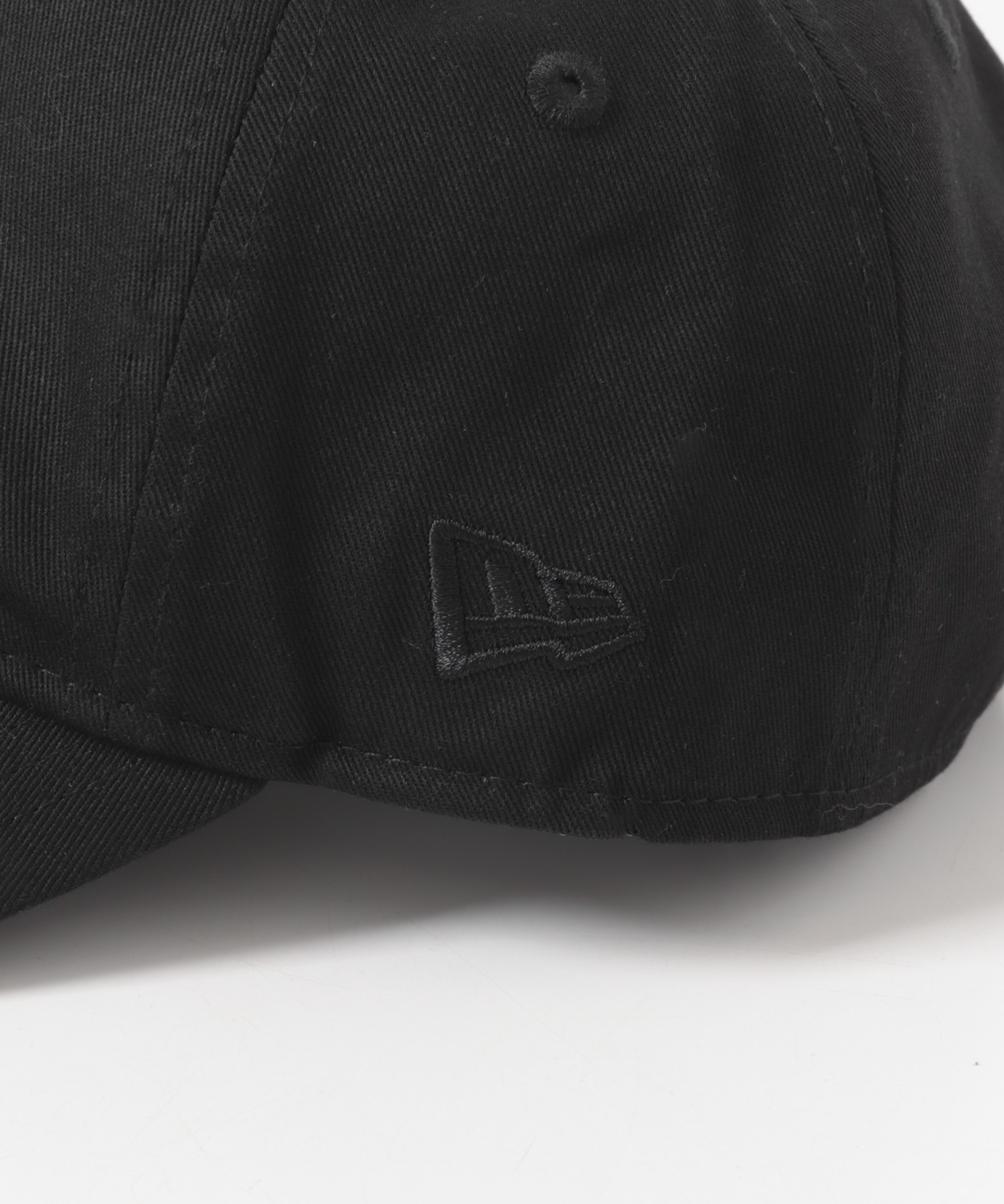 27 BLACK