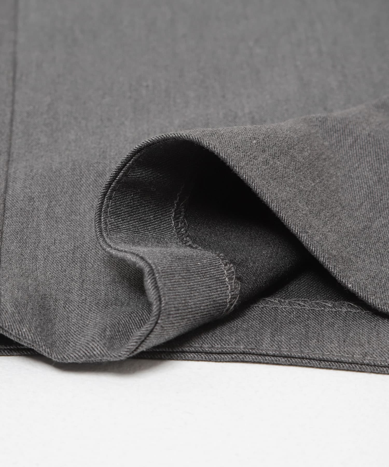 Studio Doe　Three-tuck Wide Pants GREY XS