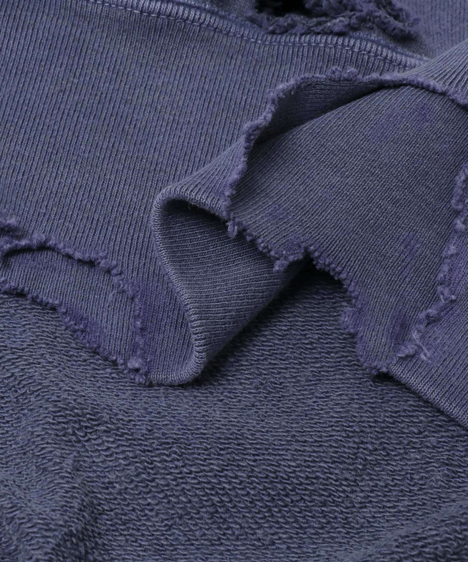 KURO　MORE DAMAGE WASHED SWEAT NAVY -