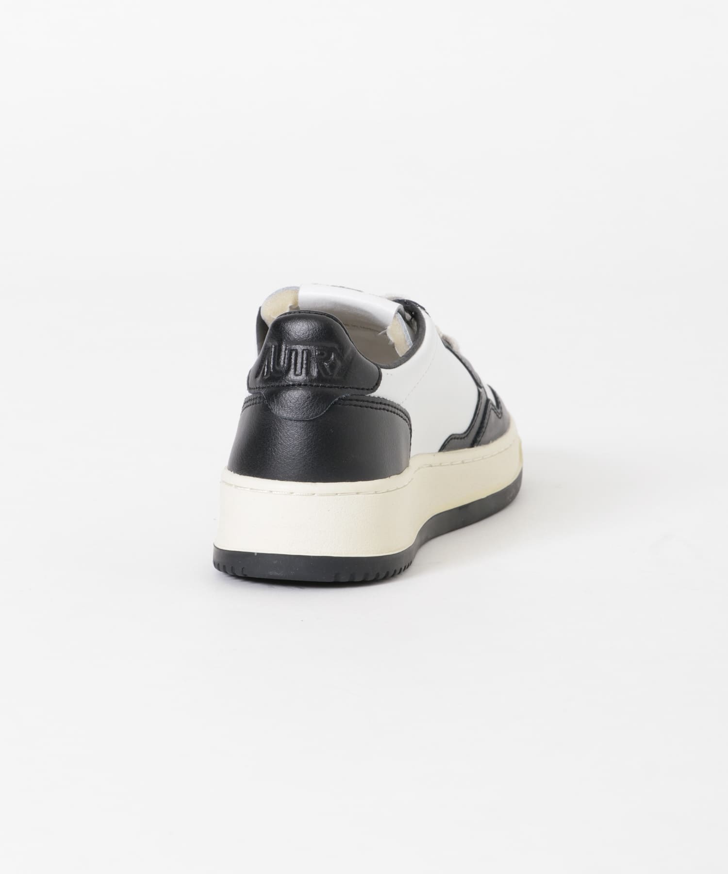 WHT/BLACK