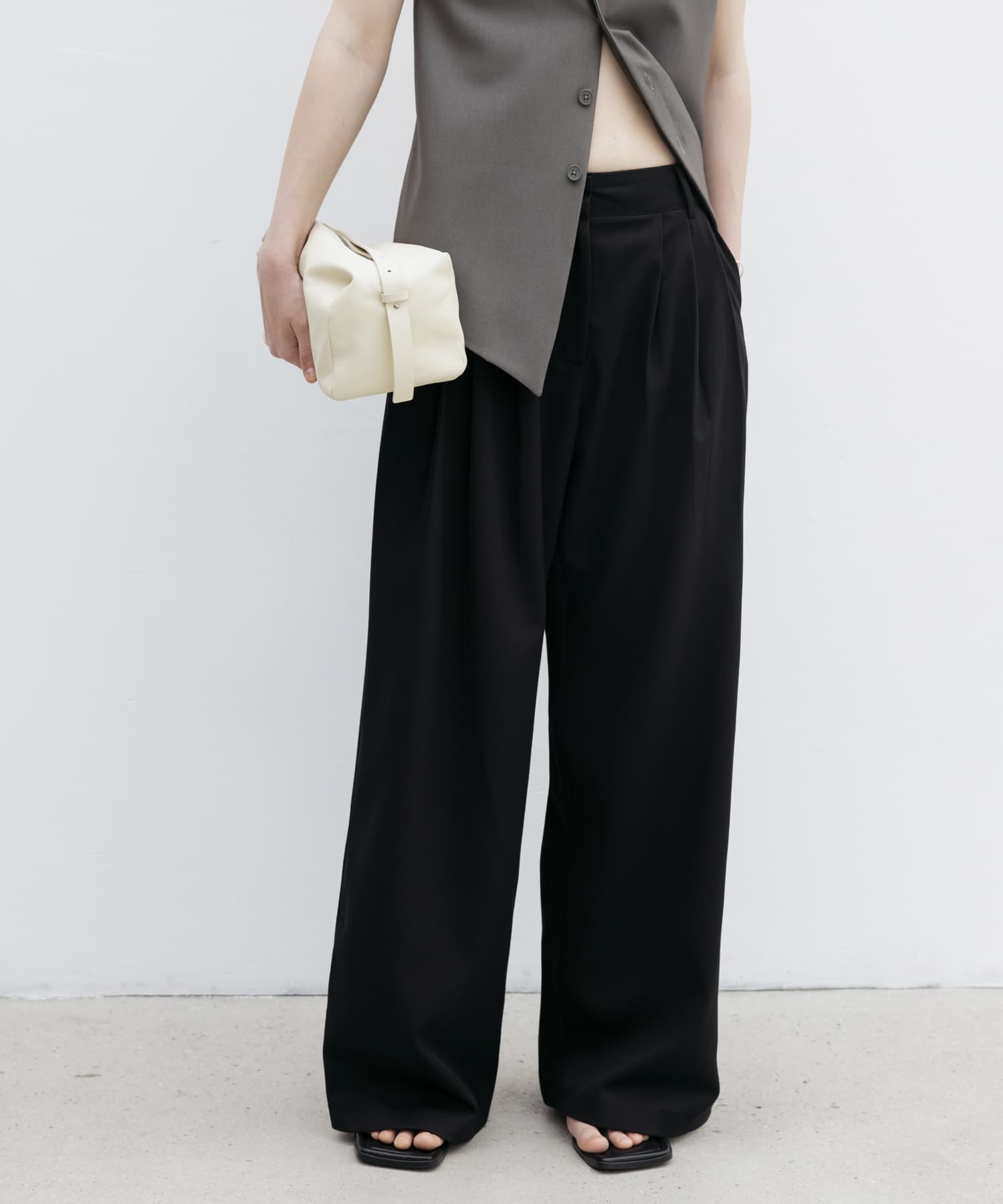 STUDIO DOE　Three-tuck Wide Pants BLACK XS