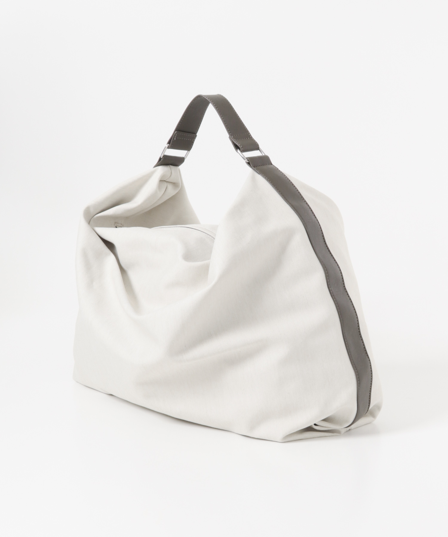 STUDIO DOE　Triangle Bag GREY 0