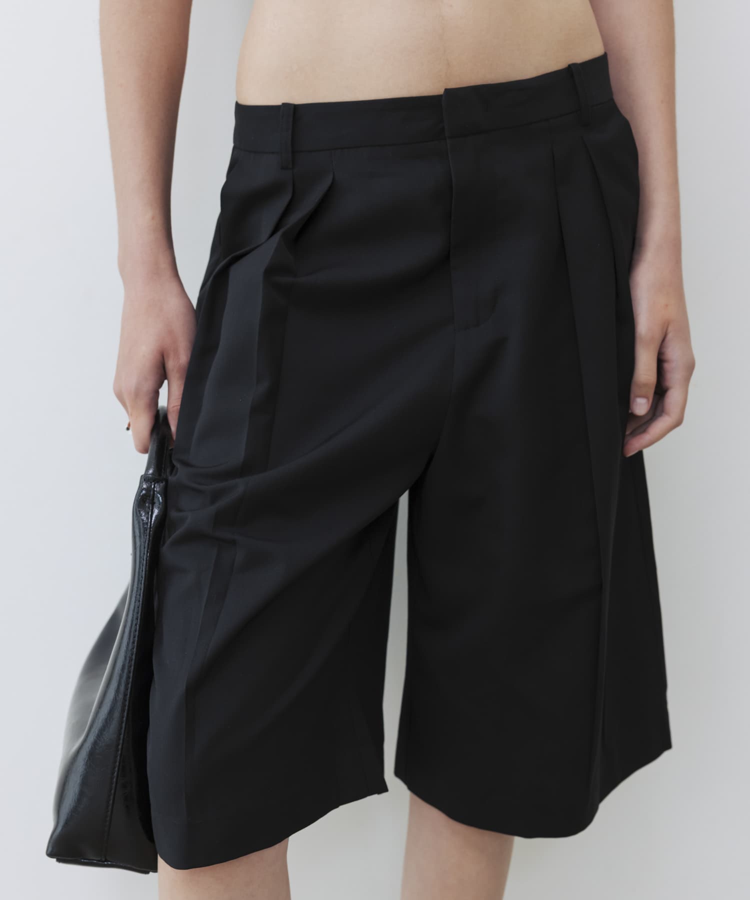Studio doe Capri Pants 最新作　ハーフパンツ ブラックS+ STUDIO DOE Capri Pants(XS BORDEAUX): ボトム｜URBAN RESEARCH公式