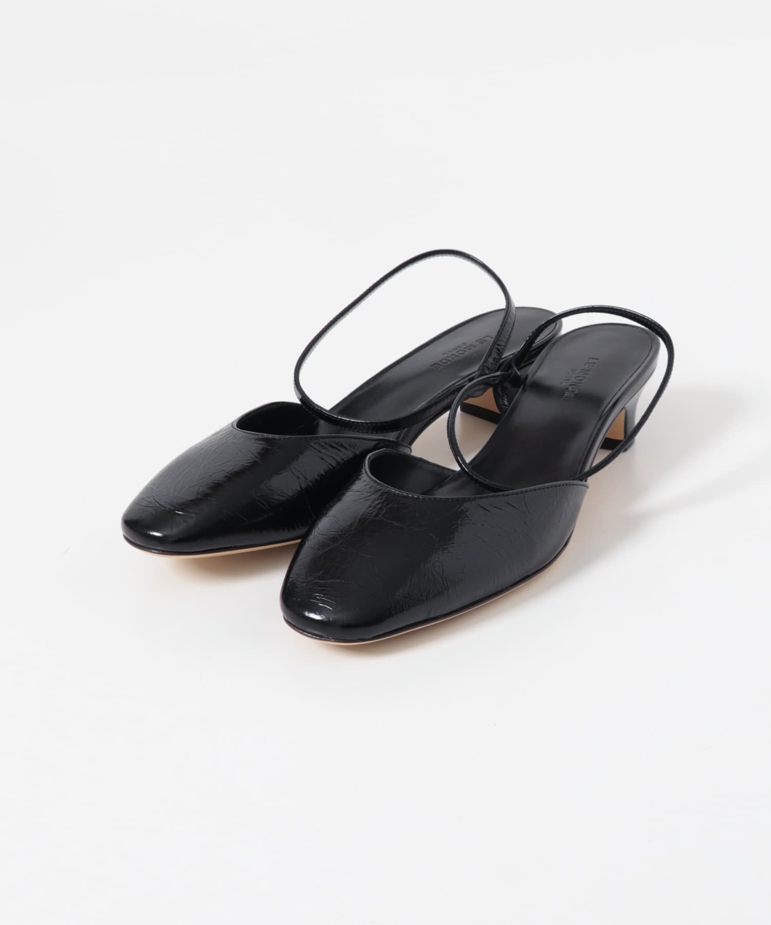 LE MONDE BERYL　ERIKA PUMP