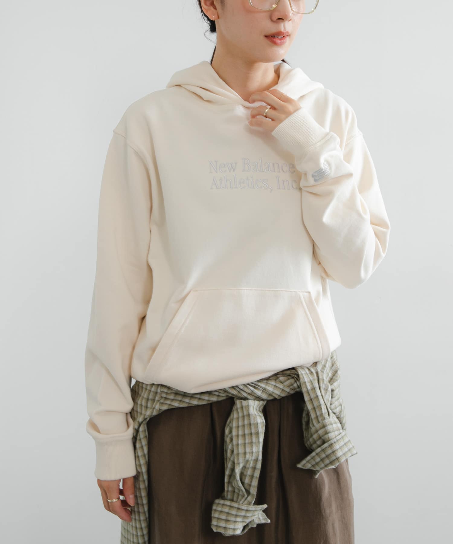 NEW BALANCE　Athleticsクラシックスフーディ