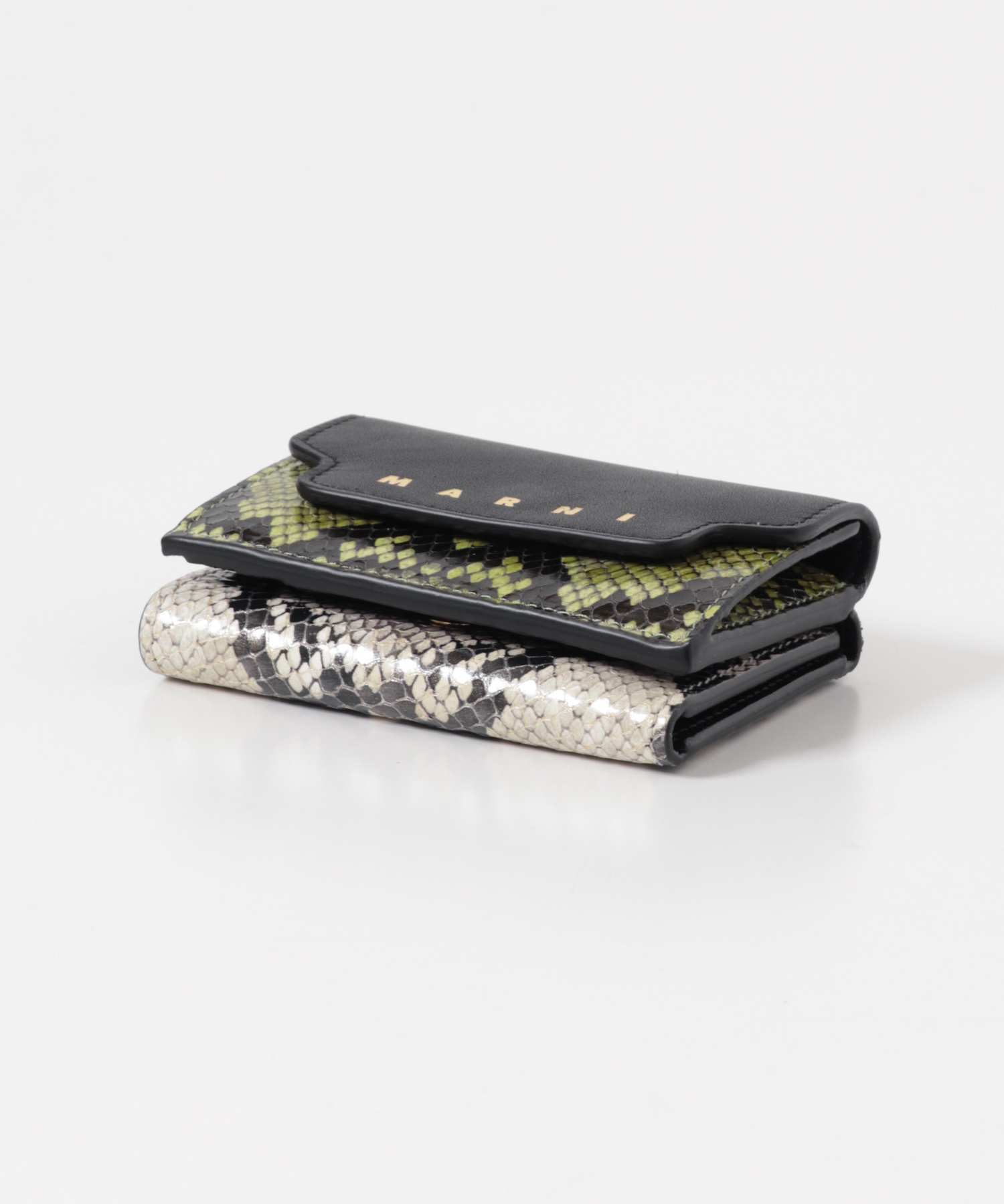 MARNI　TRIFOLD BIG LOGO ZO998 -