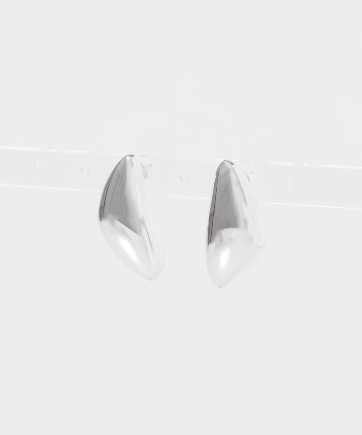 Camille Surault　Dowdow earrings pm Silver -