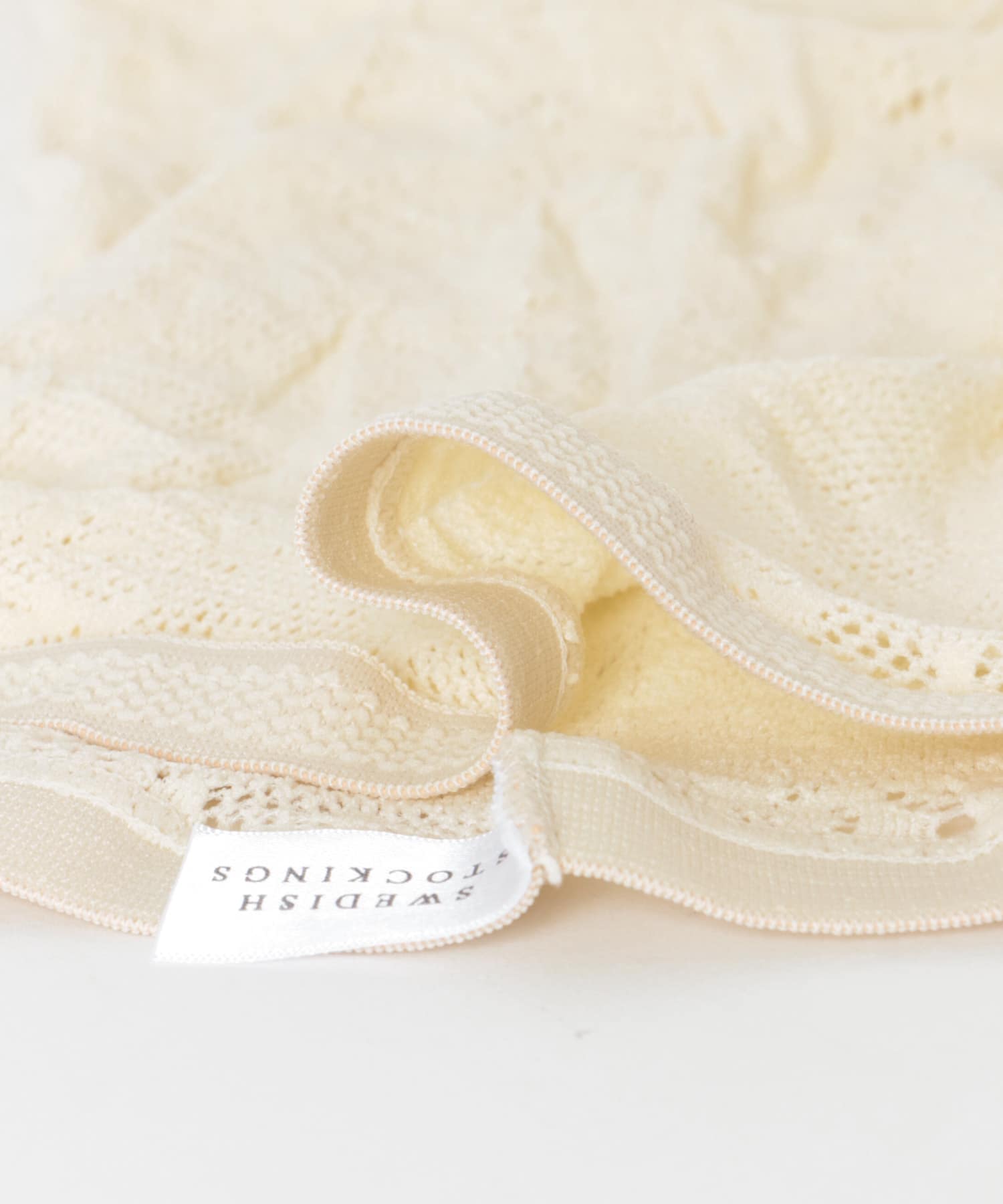 080Ivory