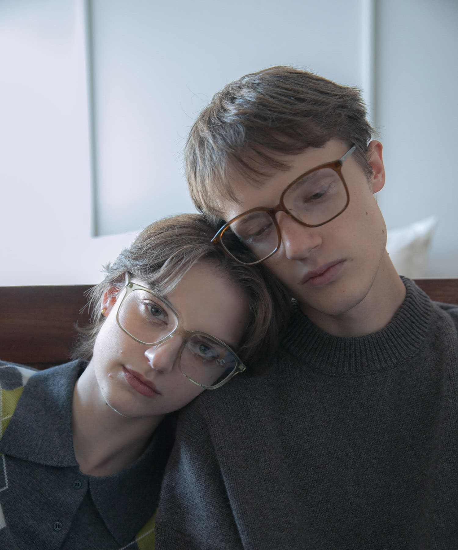 クリアブラウン