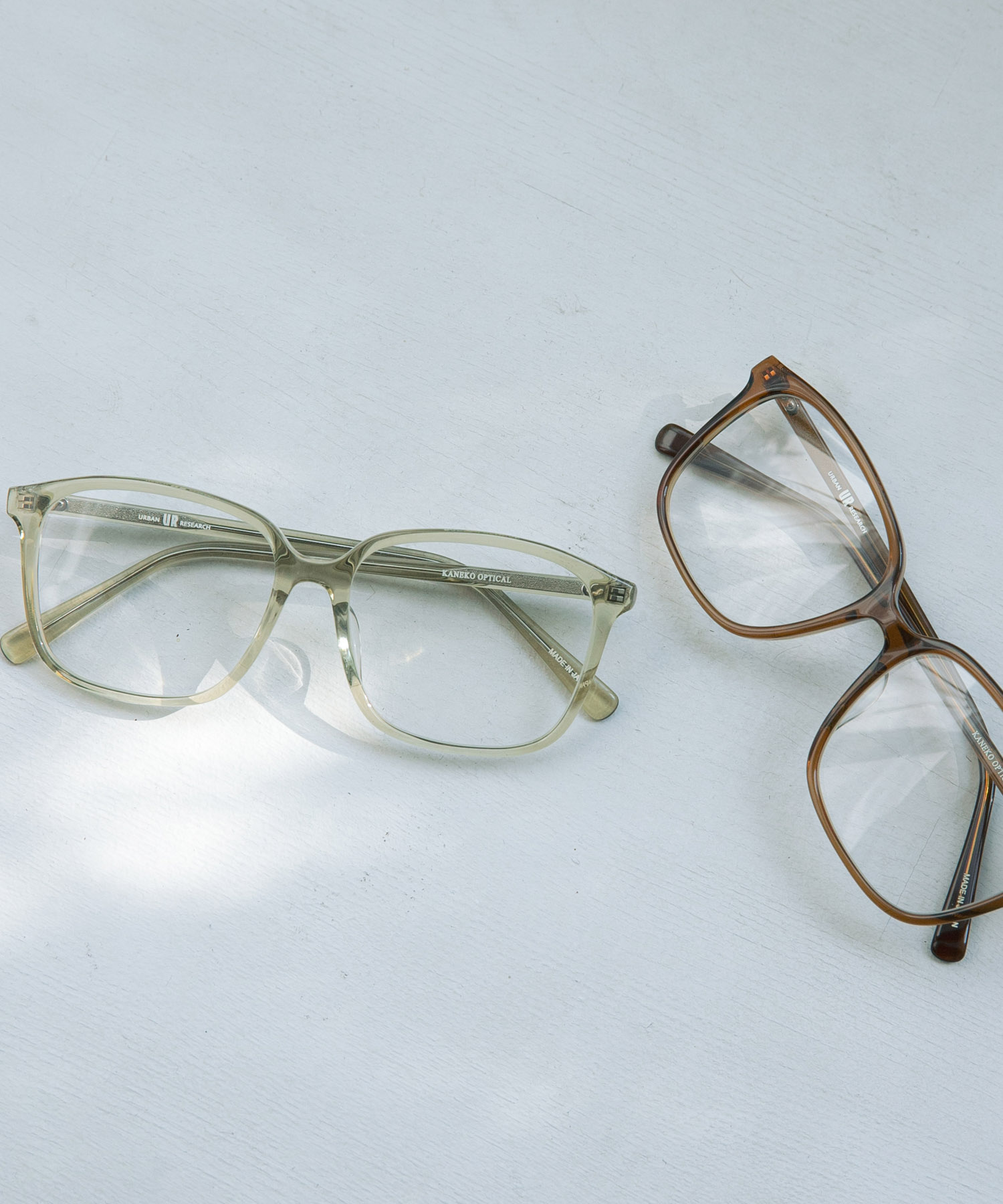 『別注』KANEKO OPTICAL×URBAN RESEARCH　スクエアクリアUVレンズ クリアブラウン -