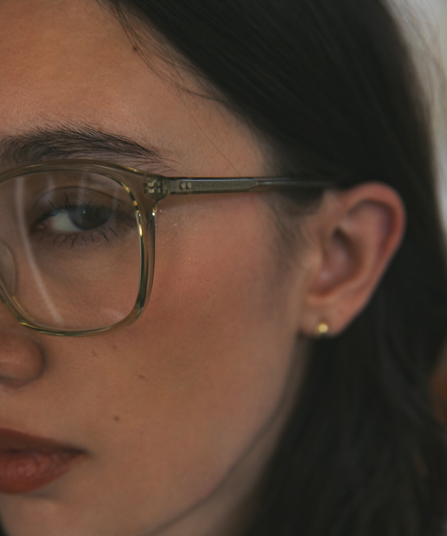 『別注』KANEKO OPTICAL×URBAN RESEARCH　スクエアクリアUVレンズ クリアオリーブ -