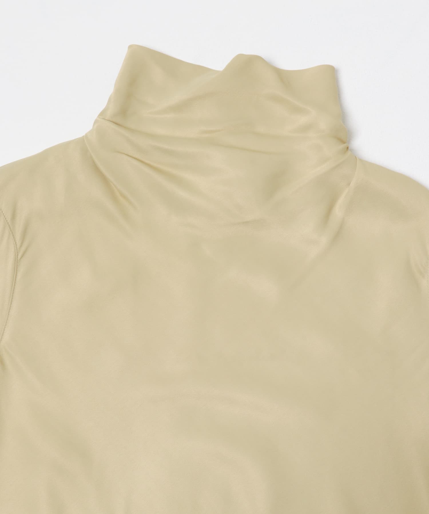 L BEIGE