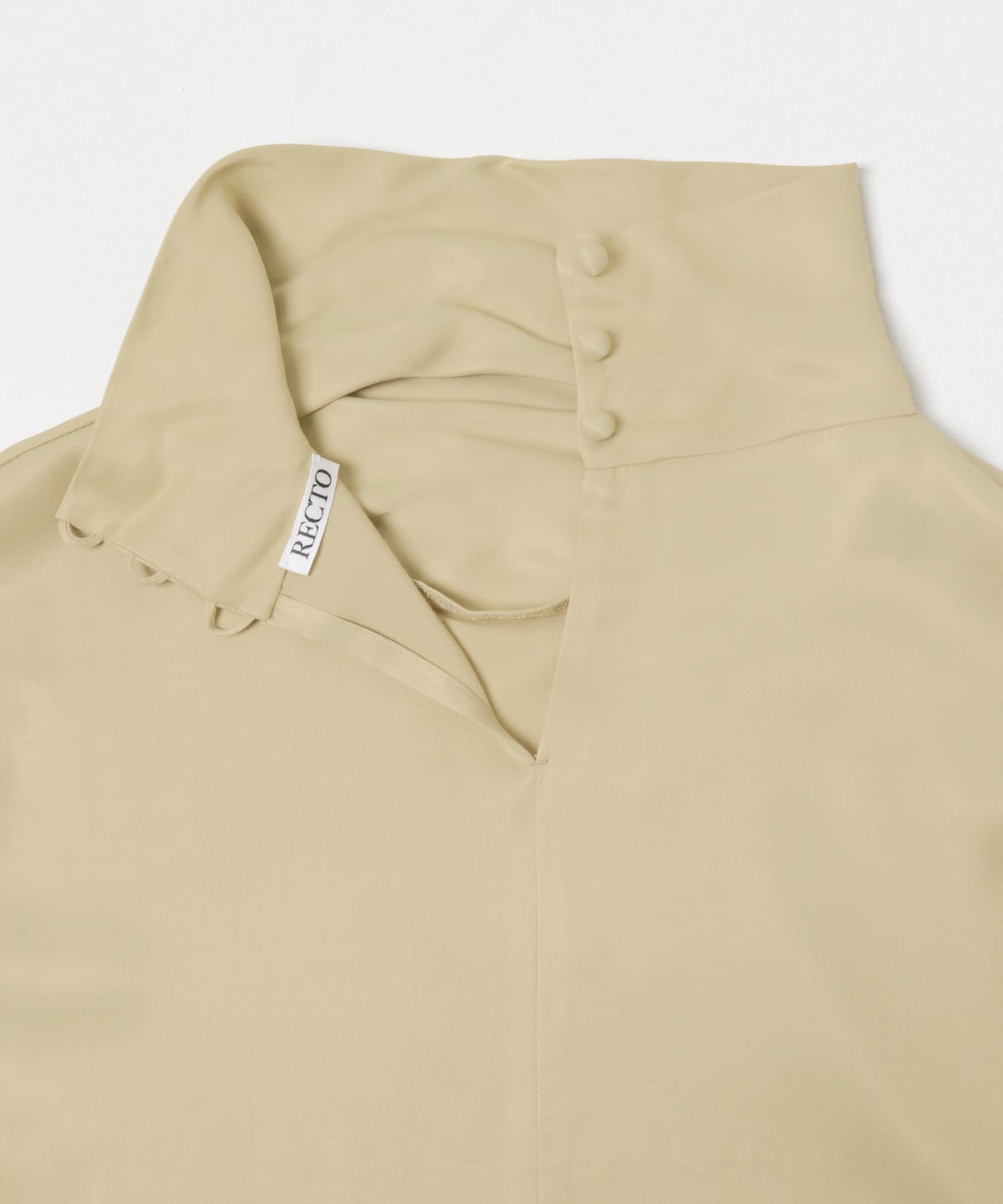 L BEIGE