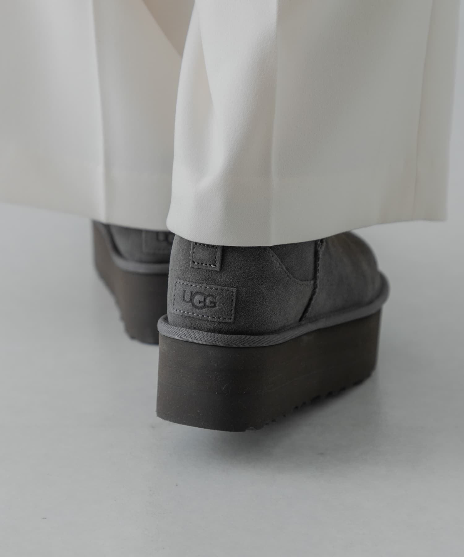 UGG　ULTRA MINI PLATFORM